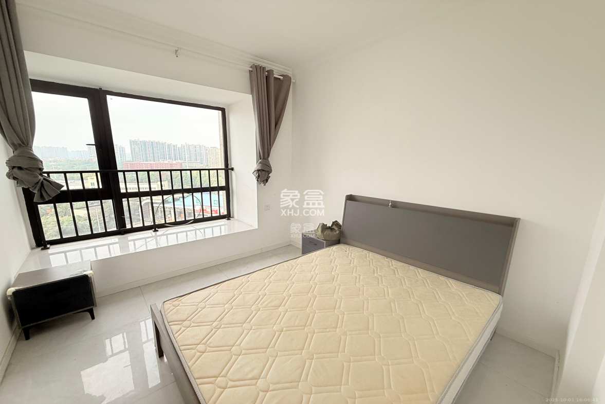 明昇壹城(明昇时代广场)二期 3室2厅1卫 3200.0元/月 明昇壹城(明昇时代广场)二期 3室2厅1卫 3200.0元/月室内图