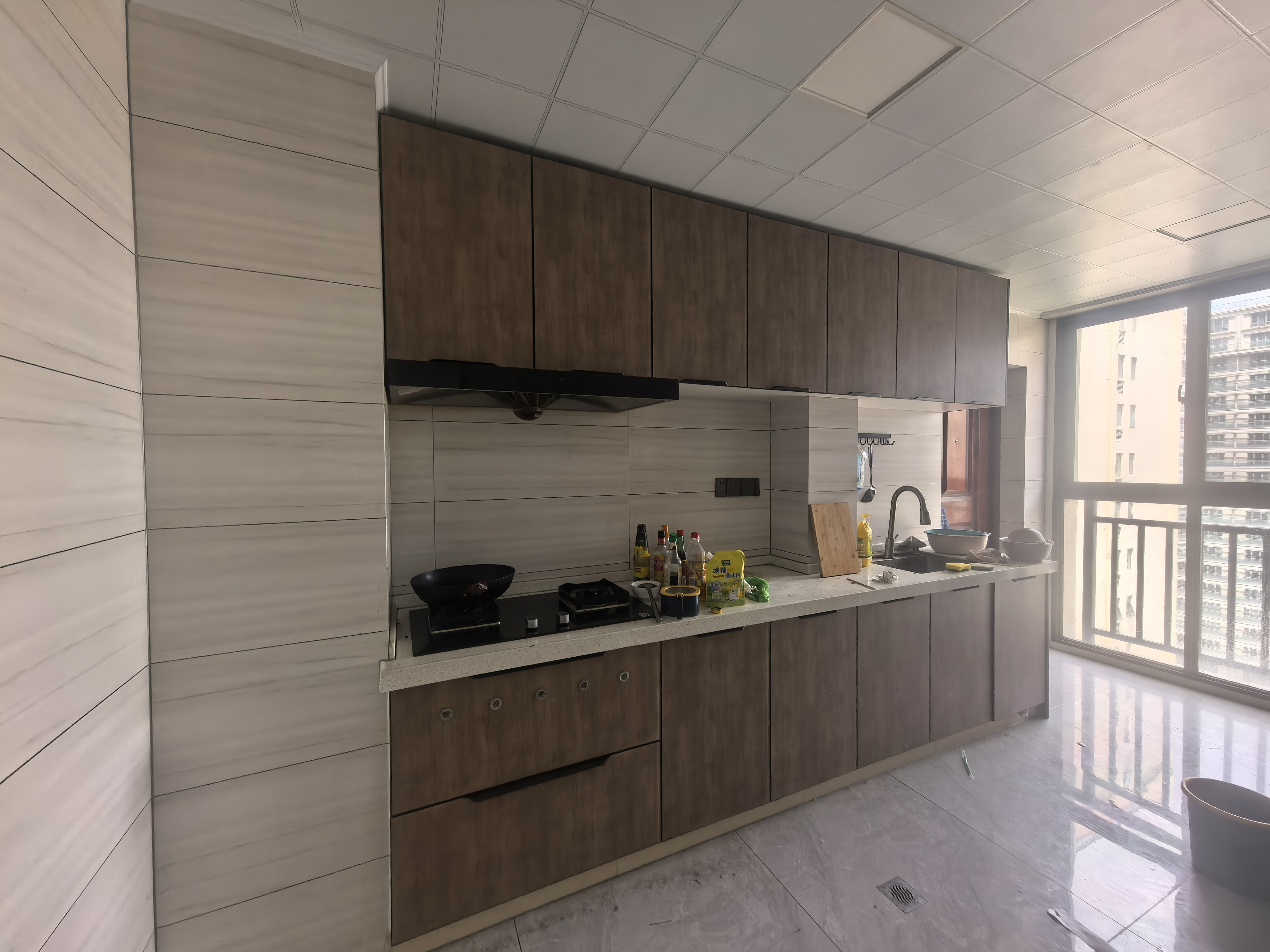 海航豪庭北苑 3室2厅2卫 5500.00元/月 海航豪庭北苑 3室2厅2卫 5500.00元/月室内图