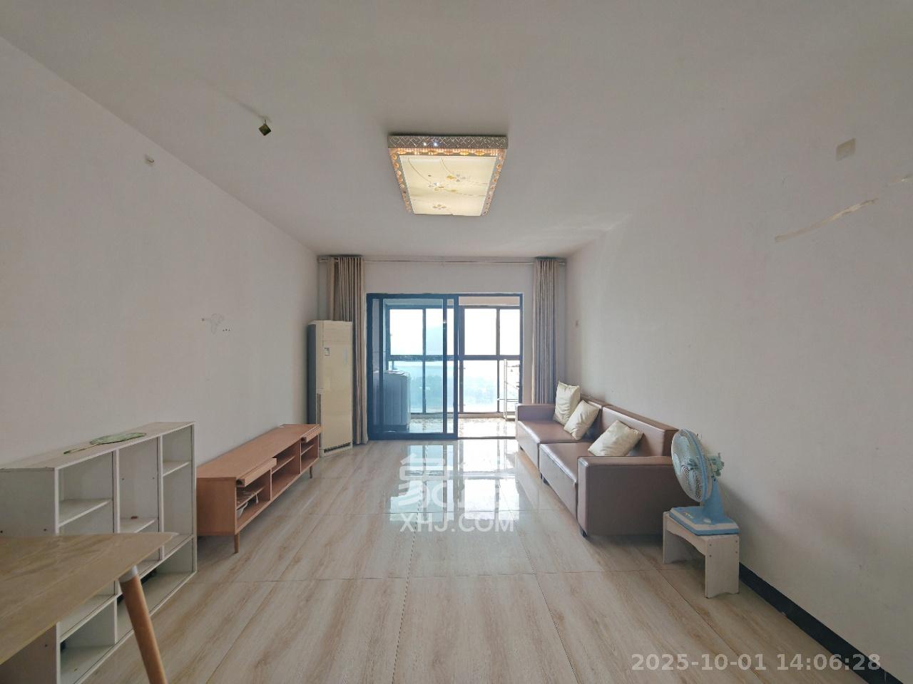 达美D6区 2室2厅1卫 2300.0元/月 达美D6区 2室2厅1卫 2300.0元/月室内图