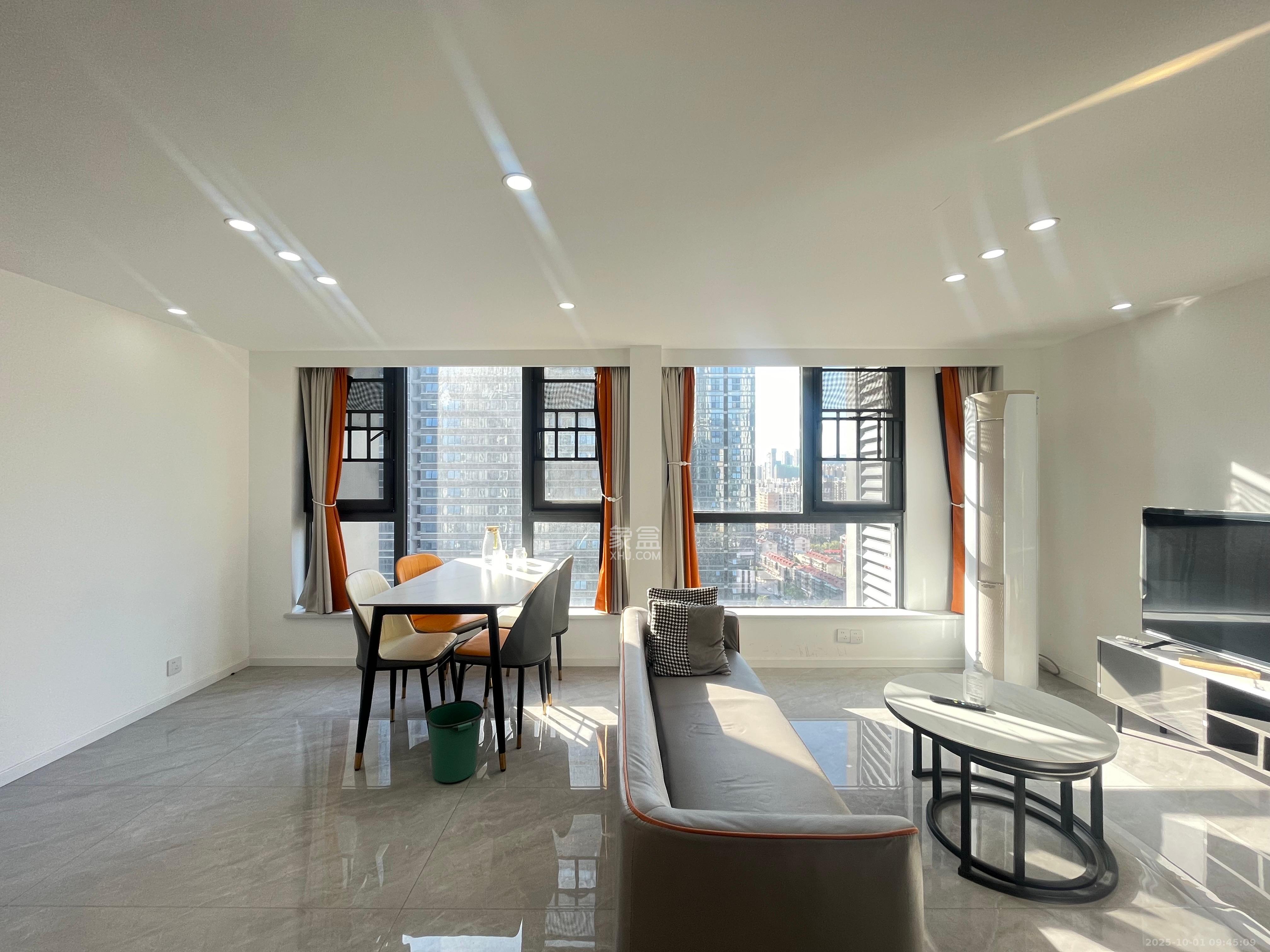 卓越中寰 2室2厅2卫 3600.0元/月 卓越中寰 2室2厅2卫 3600.0元/月室内图