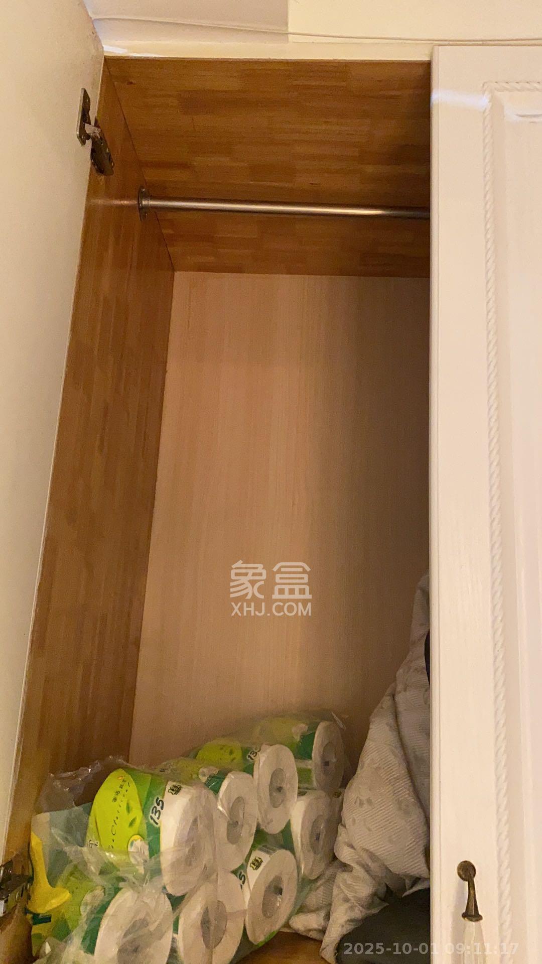 铂宫 1室1厅1卫 1800.0元/月 铂宫 1室1厅1卫 1800.0元/月室内图