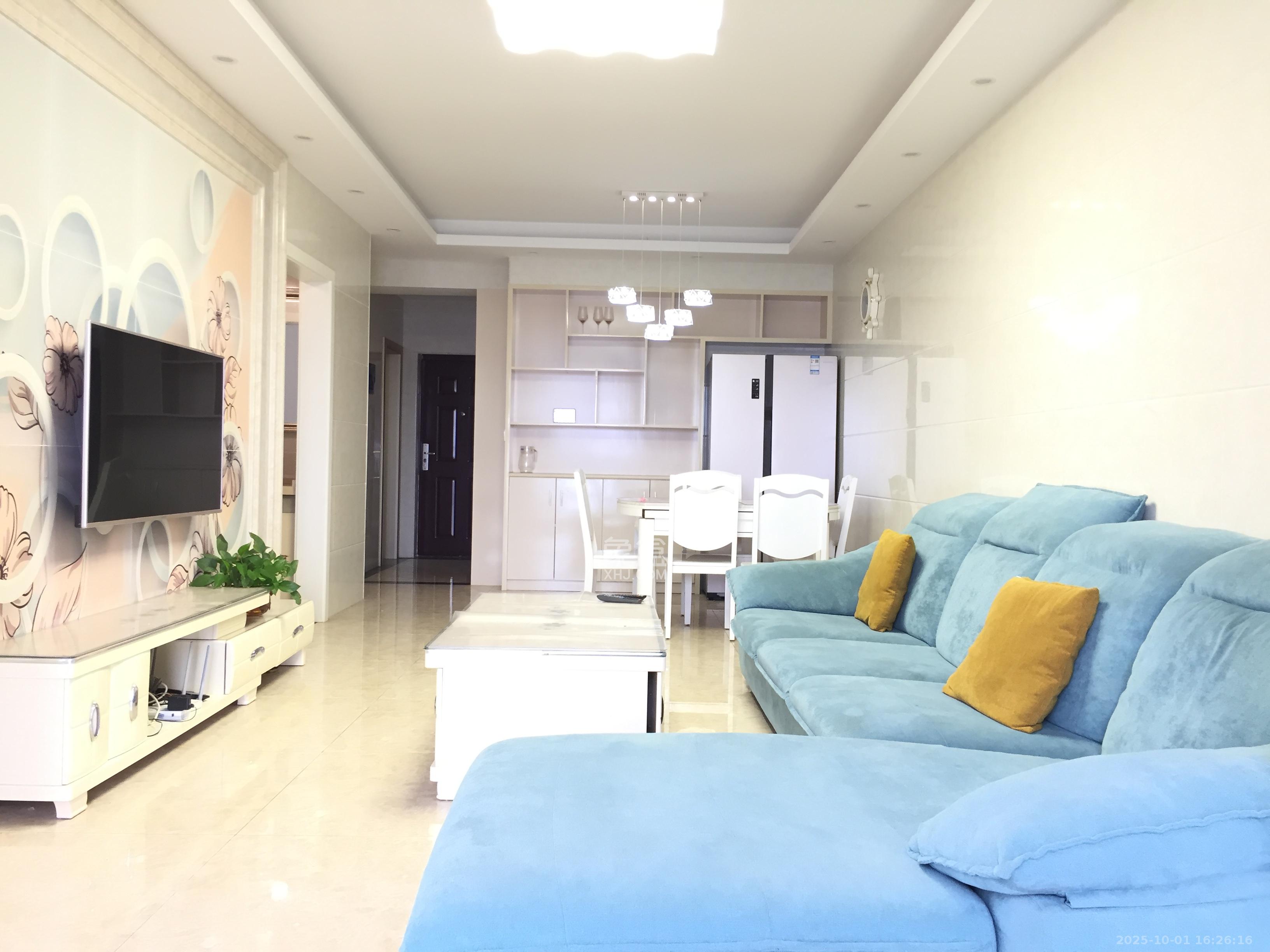 保利香槟国际 1室2厅1卫 2200.0元/月 保利香槟国际 1室2厅1卫 2200.0元/月室内图