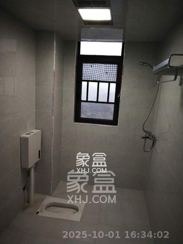 奥克斯缔壹城 4室2厅2卫 3600.0元/月 奥克斯缔壹城 4室2厅2卫 3600.0元/月室内图