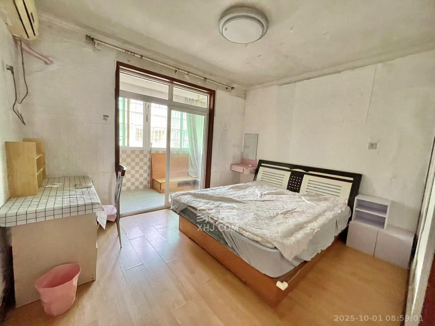 德政园 2室2厅1卫 1400.0元/月 德政园 2室2厅1卫 1400.0元/月室内图