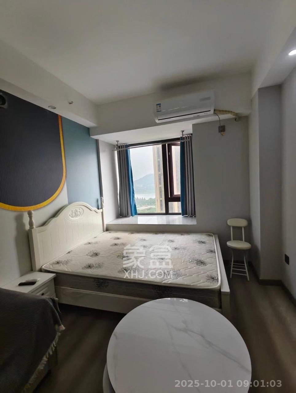 保利海德公园  1室1厅1卫    1700.0元/月室内图