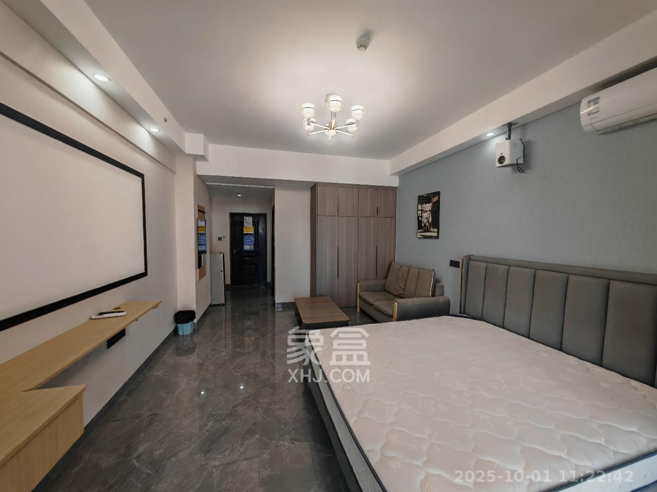 中建嘉和城  1室1厅1卫   1200.00元/月室内图