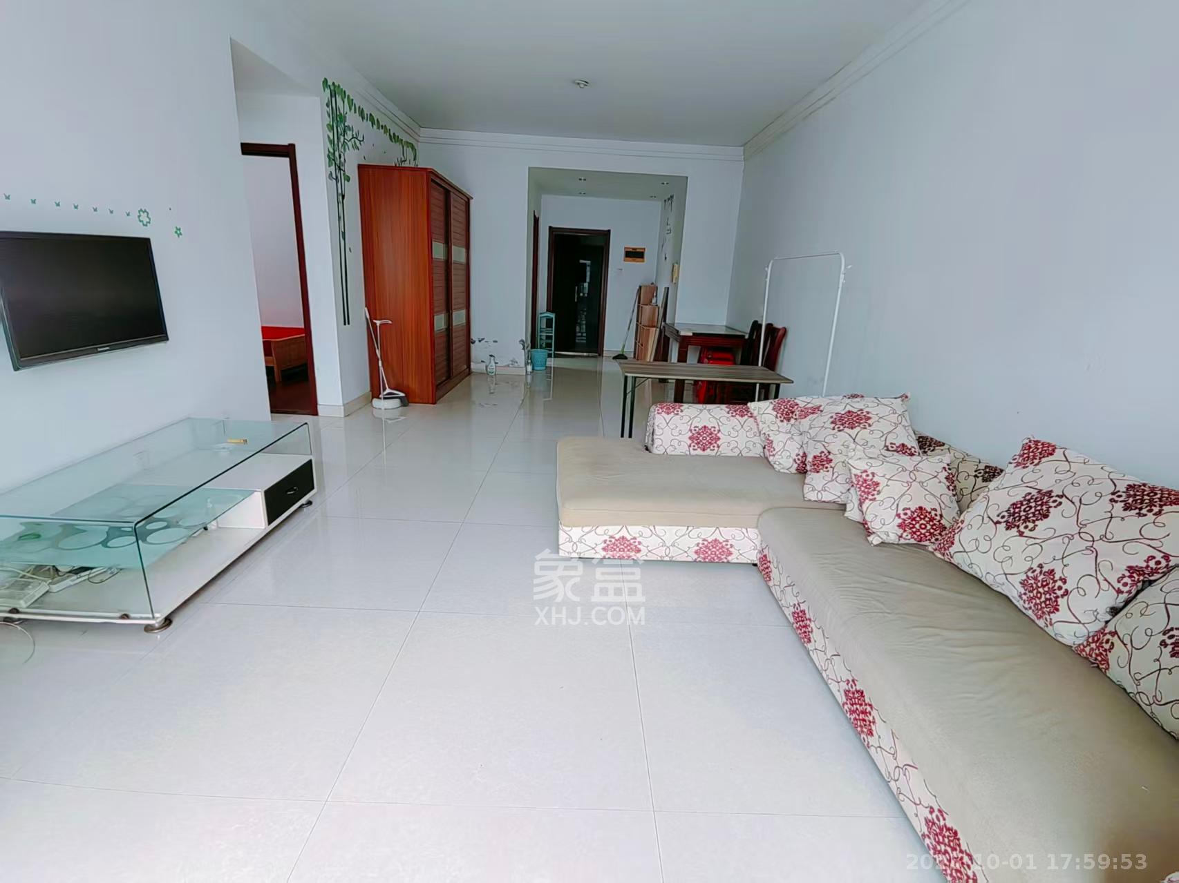 阳光100三期 2室2厅1卫 1800.0元/月 阳光100三期 2室2厅1卫 1800.0元/月室内图