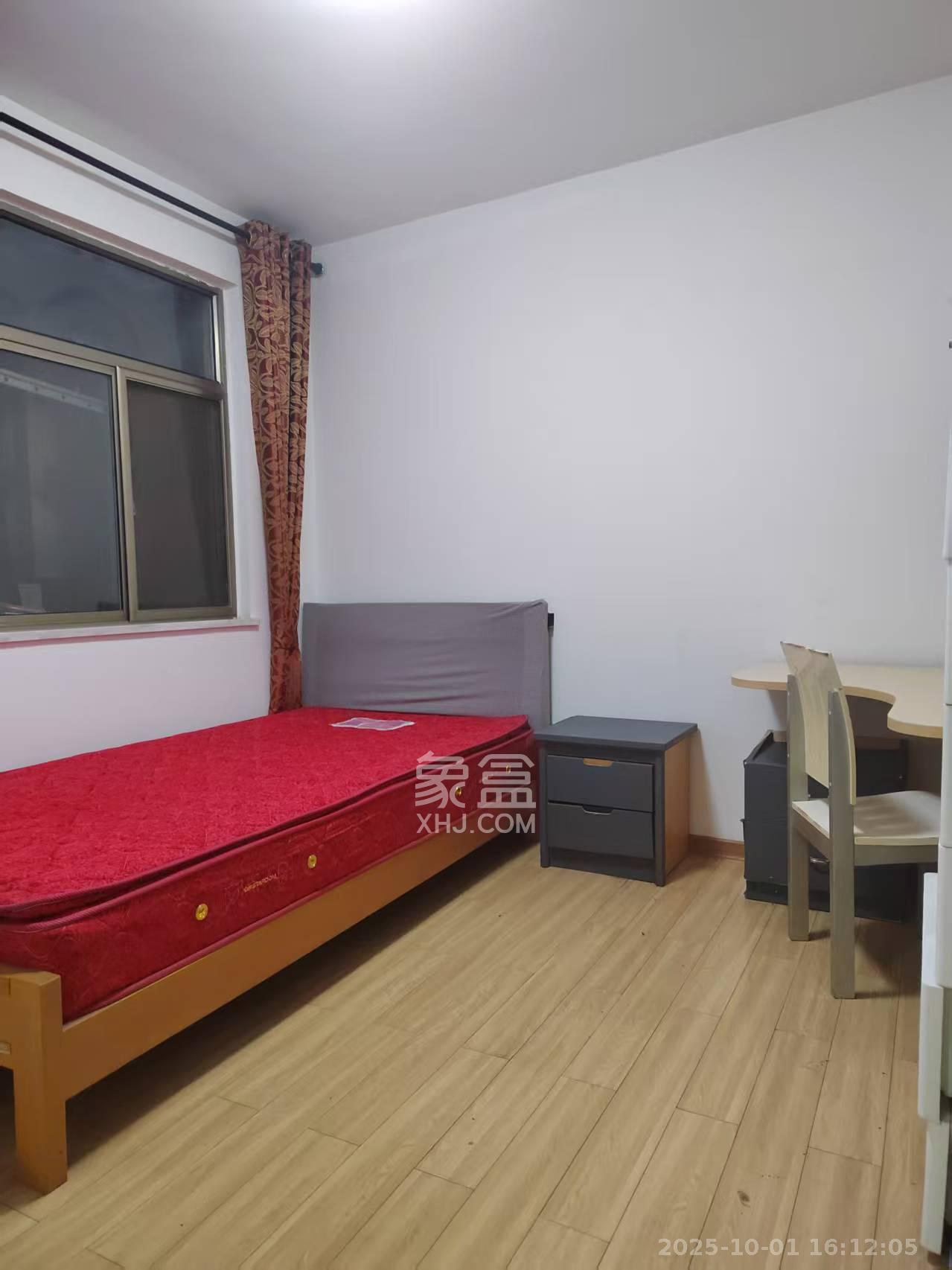 花炮住宅  2室1厅1卫   2300.00元/月室内图