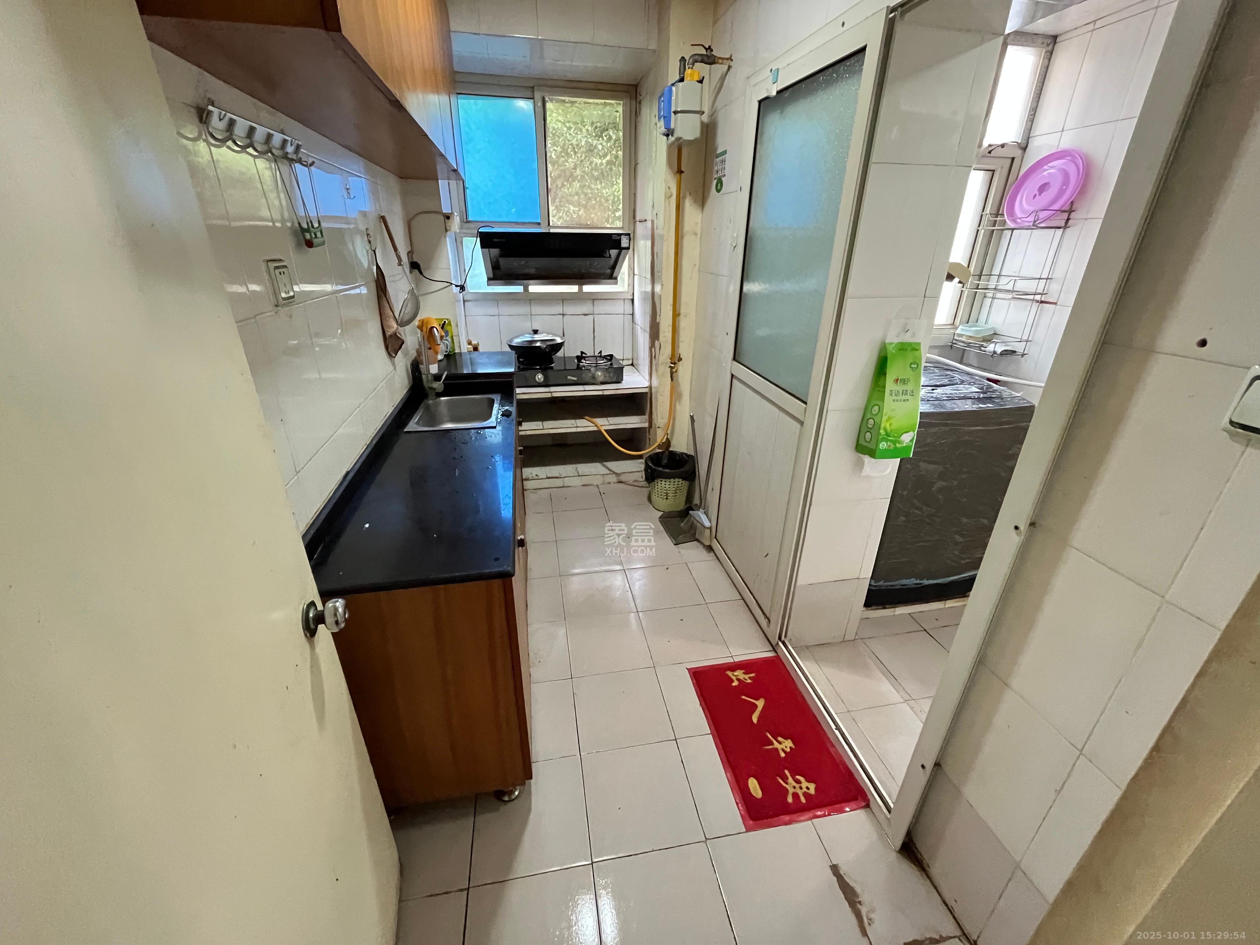 军属新村 2室1厅1卫 1200.0元/月 军属新村 2室1厅1卫 1200.0元/月室内图