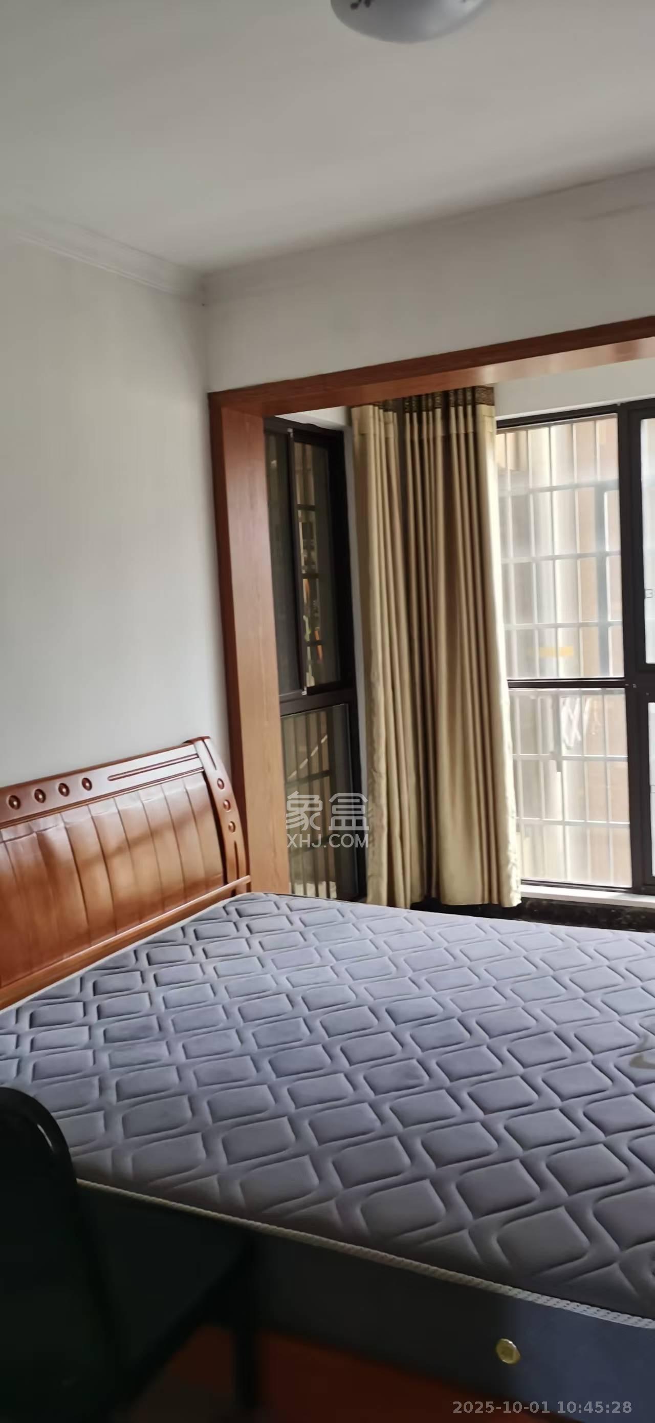 金南家园一期  2室2厅1卫    2000.0元/月室内图