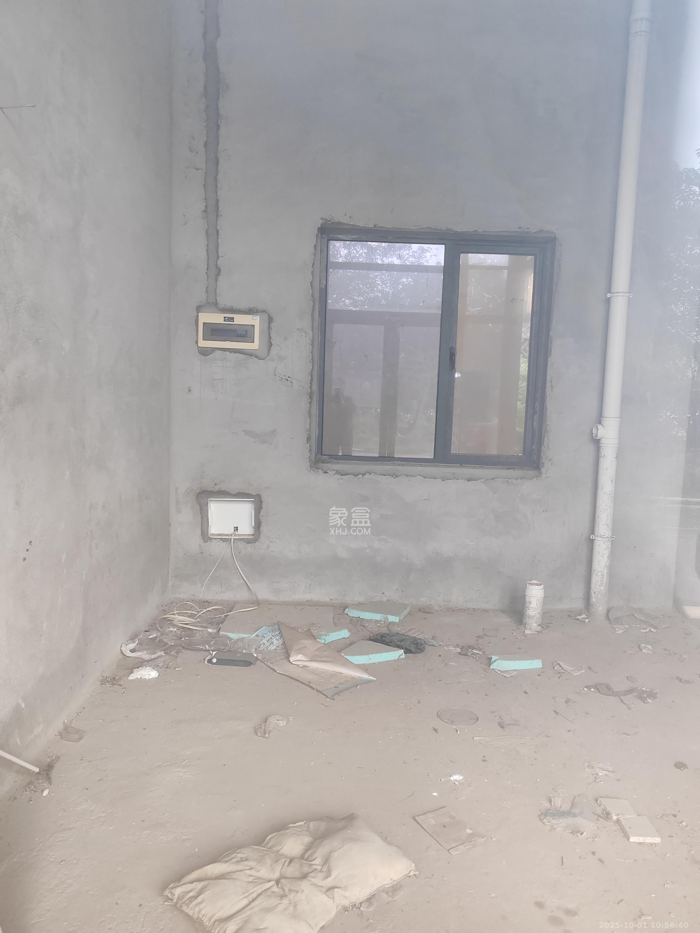 叠彩兰亭   18.0㎡      1000.0元/月室内图