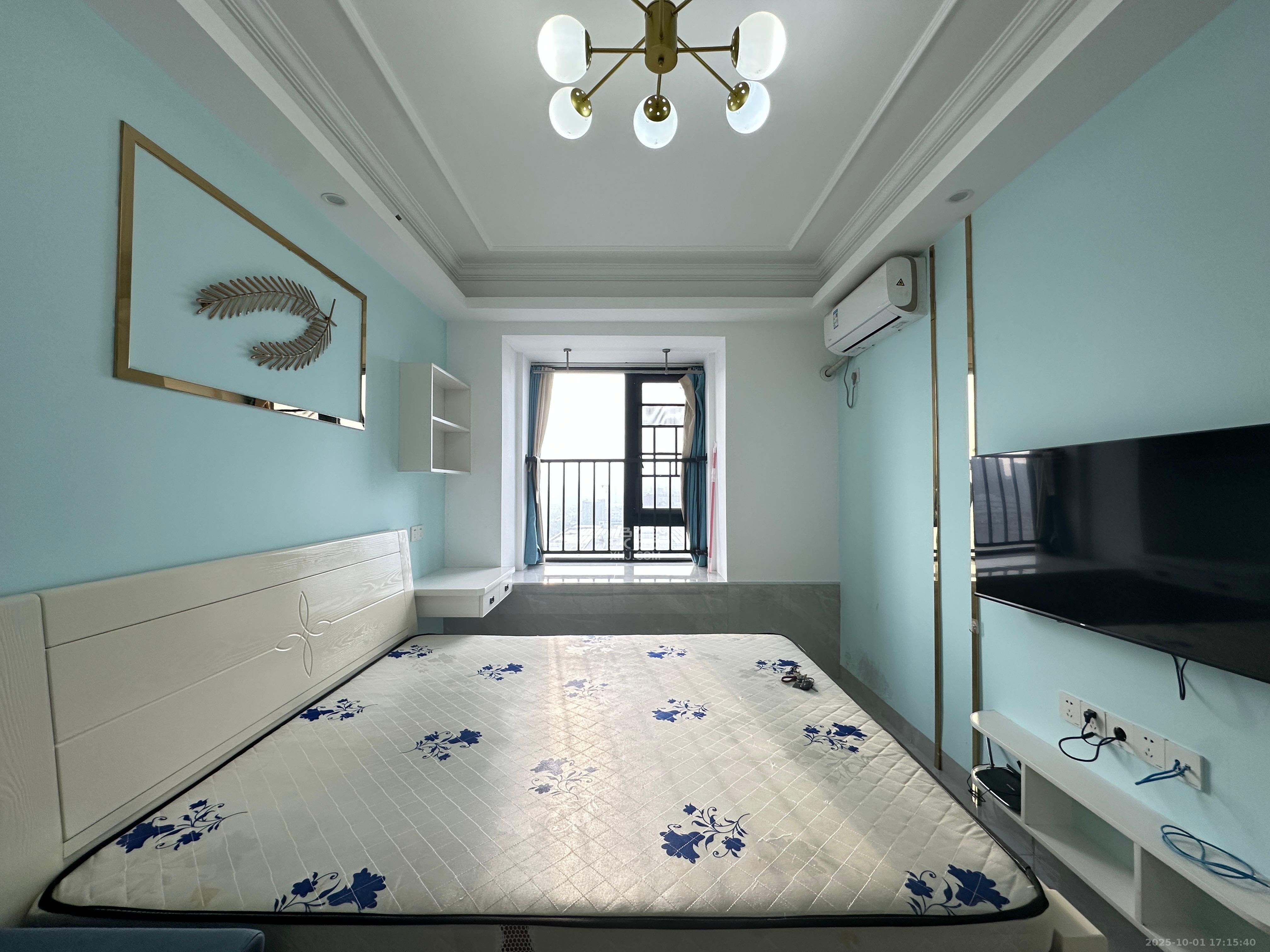 保利麓谷林语I区  1室1厅1卫    1500.0元/月室内图