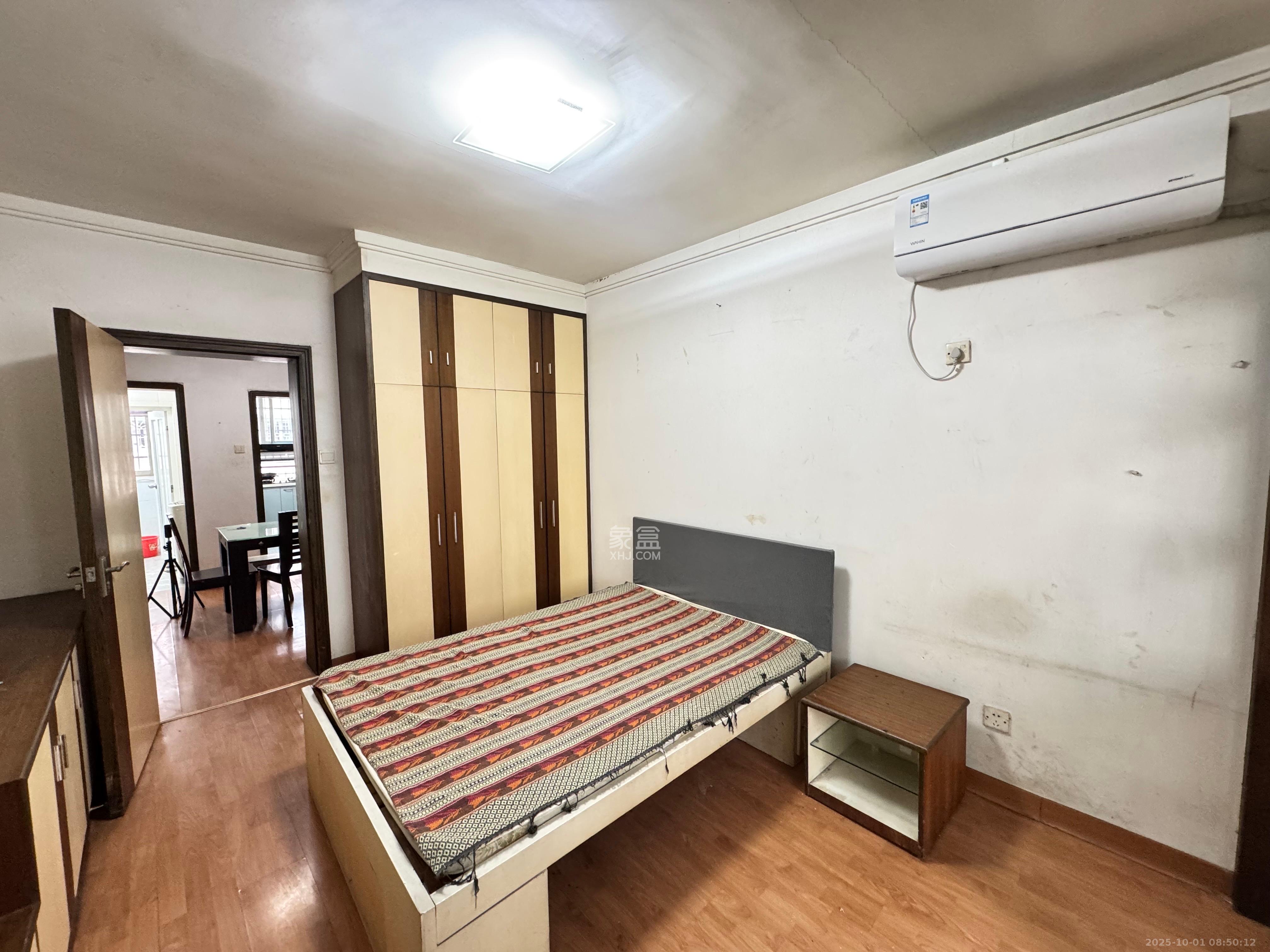 省机械工业学院（湖南工业职业学院雨花校区）  3室2厅2卫   2200.00元/月室内图