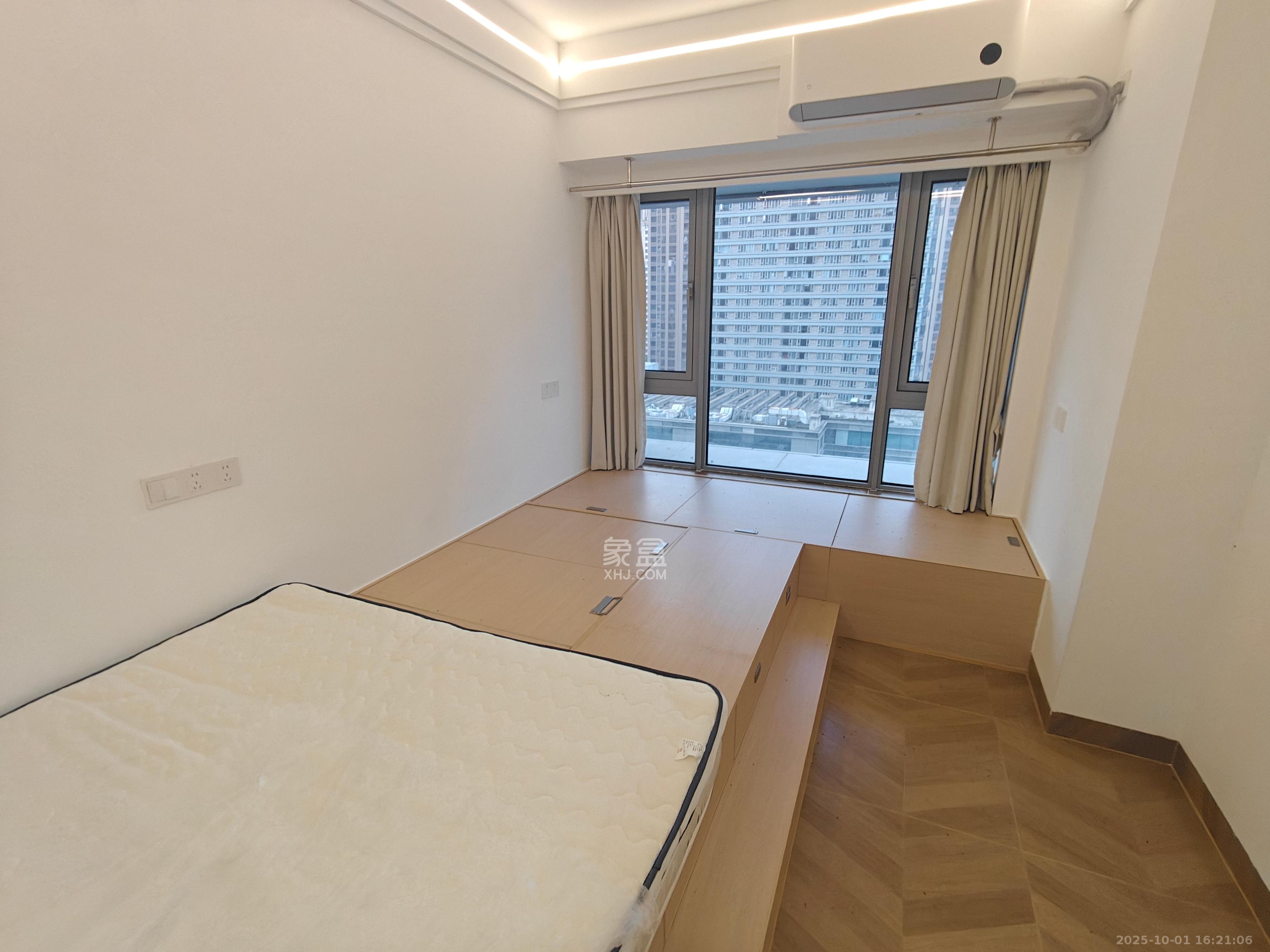 保利天禧EF区 1室1厅1卫 1700.0元/月 保利天禧EF区 1室1厅1卫 1700.0元/月室内图