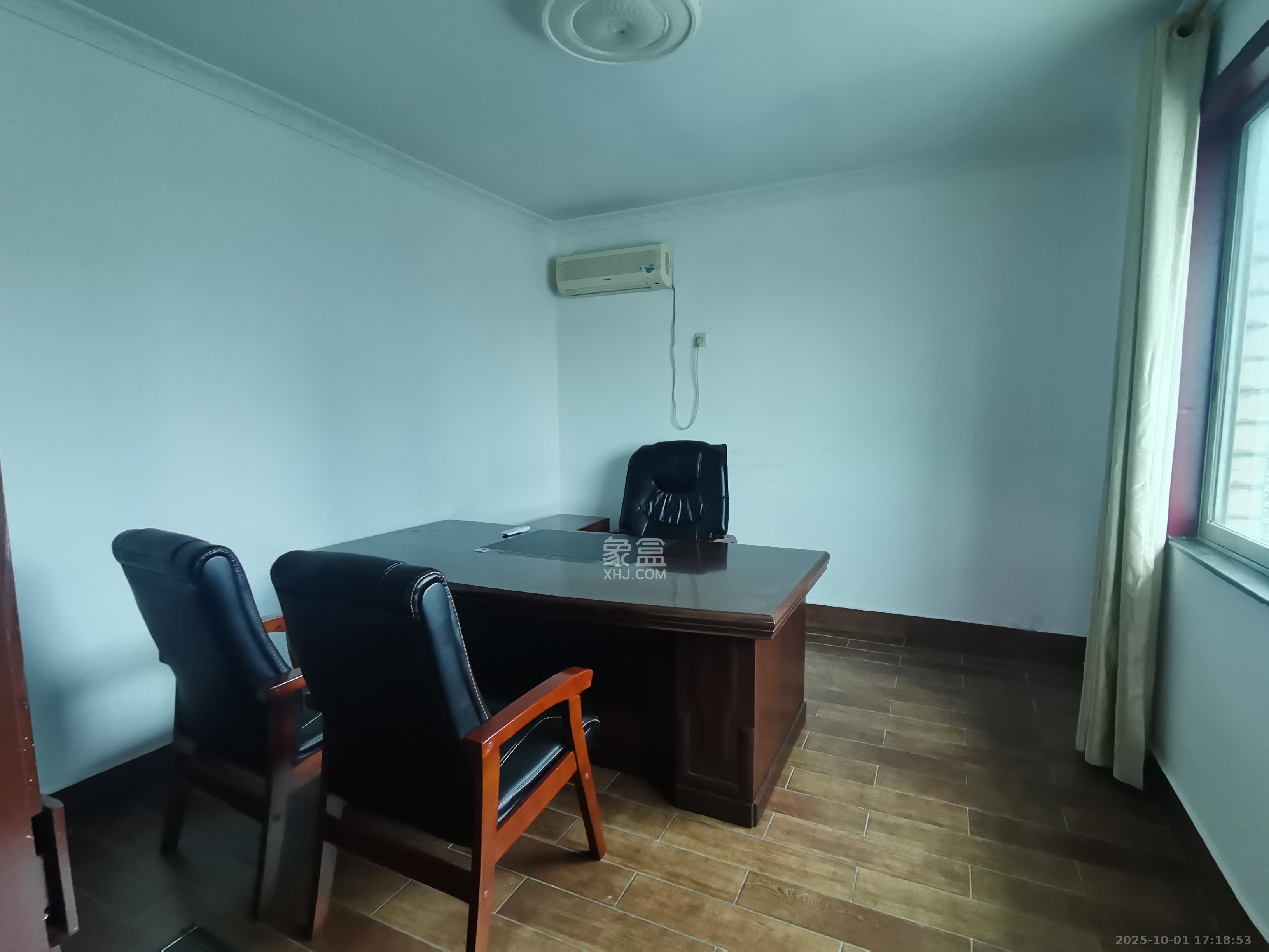 标志大厦 6室1厅1卫 9000.0元/月 标志大厦 6室1厅1卫 9000.0元/月室内图