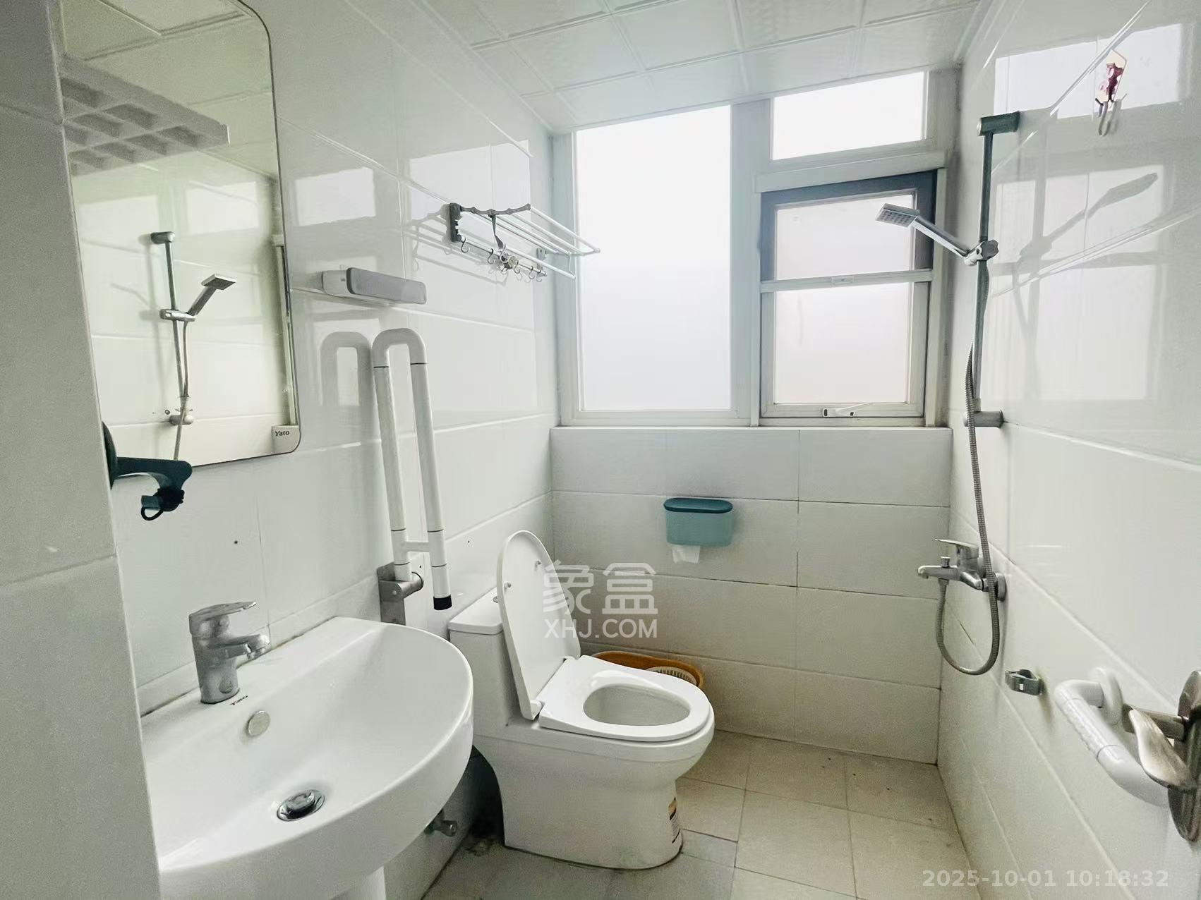 北辰三角洲E5区 3室2厅1卫 4000.0元/月 北辰三角洲E5区 3室2厅1卫 4000.0元/月室内图