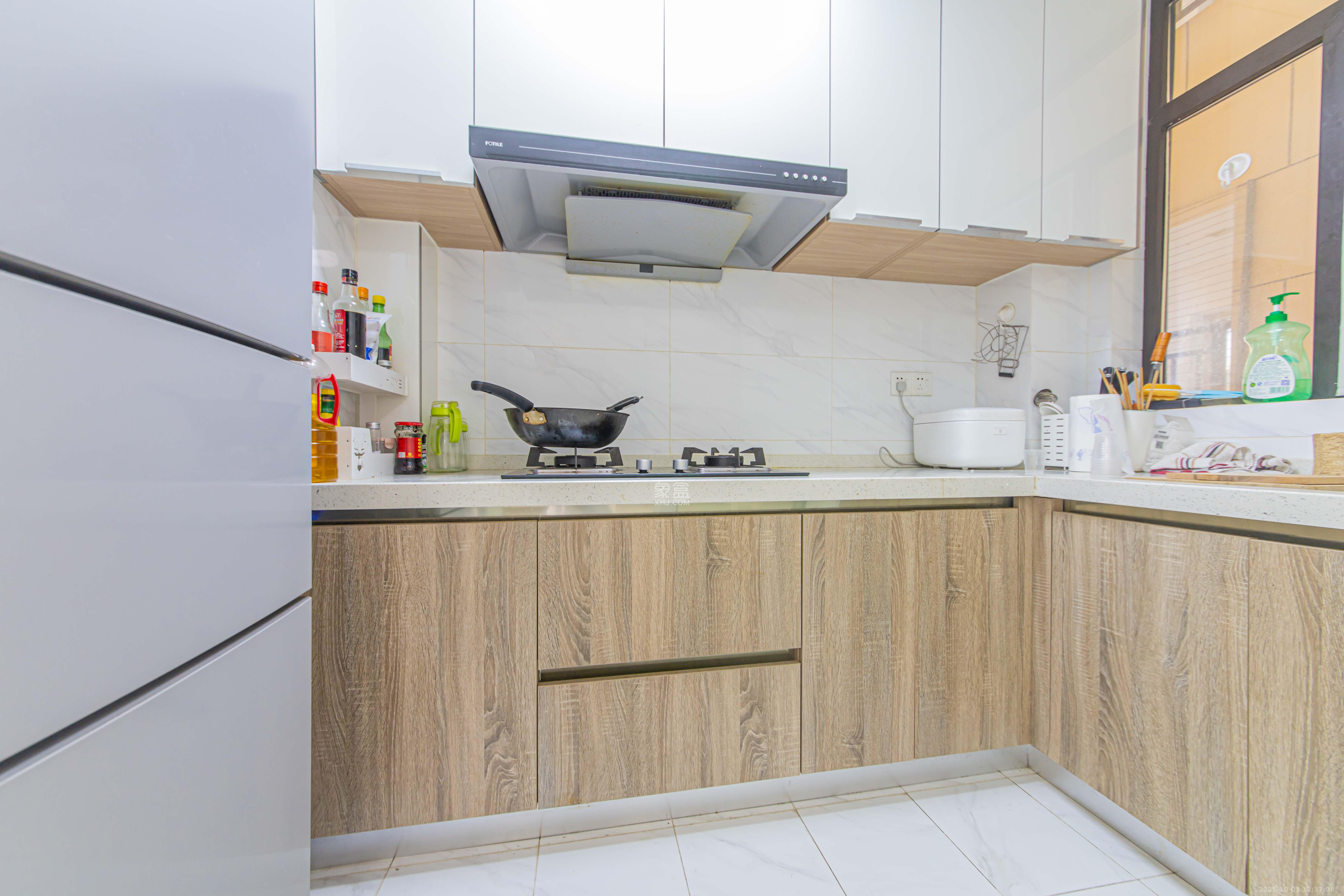 北辰中央公园DF区 3室2厅2卫 112.0万 北辰中央公园DF区 3室2厅2卫 112.0万厨房