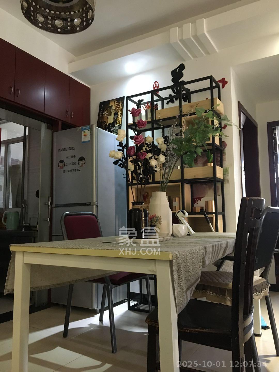 时代公馆 2室1厅1卫 2150.0元/月 时代公馆 2室1厅1卫 2150.0元/月室内图