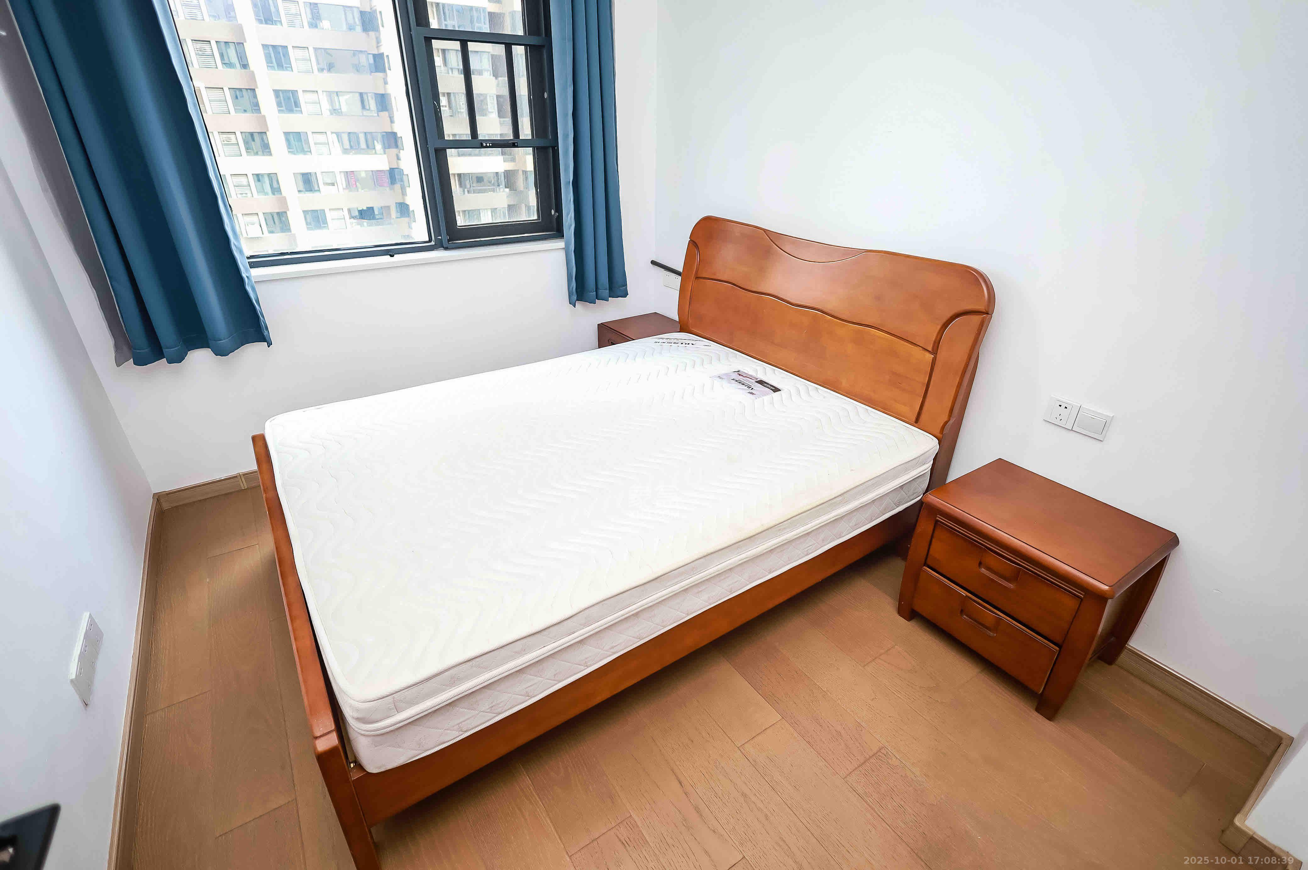 长房云时代 3室2厅1卫 3300.0元/月 长房云时代 3室2厅1卫 3300.0元/月室内图