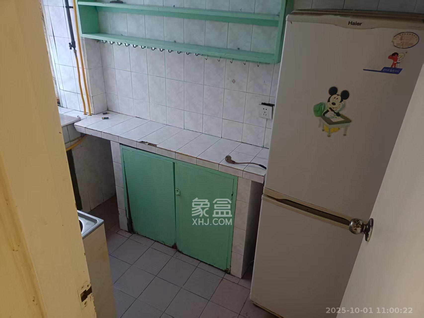 苏家巷民主党派宿舍 3室2厅1卫 4000.0元/月 苏家巷民主党派宿舍 3室2厅1卫 4000.0元/月室内图