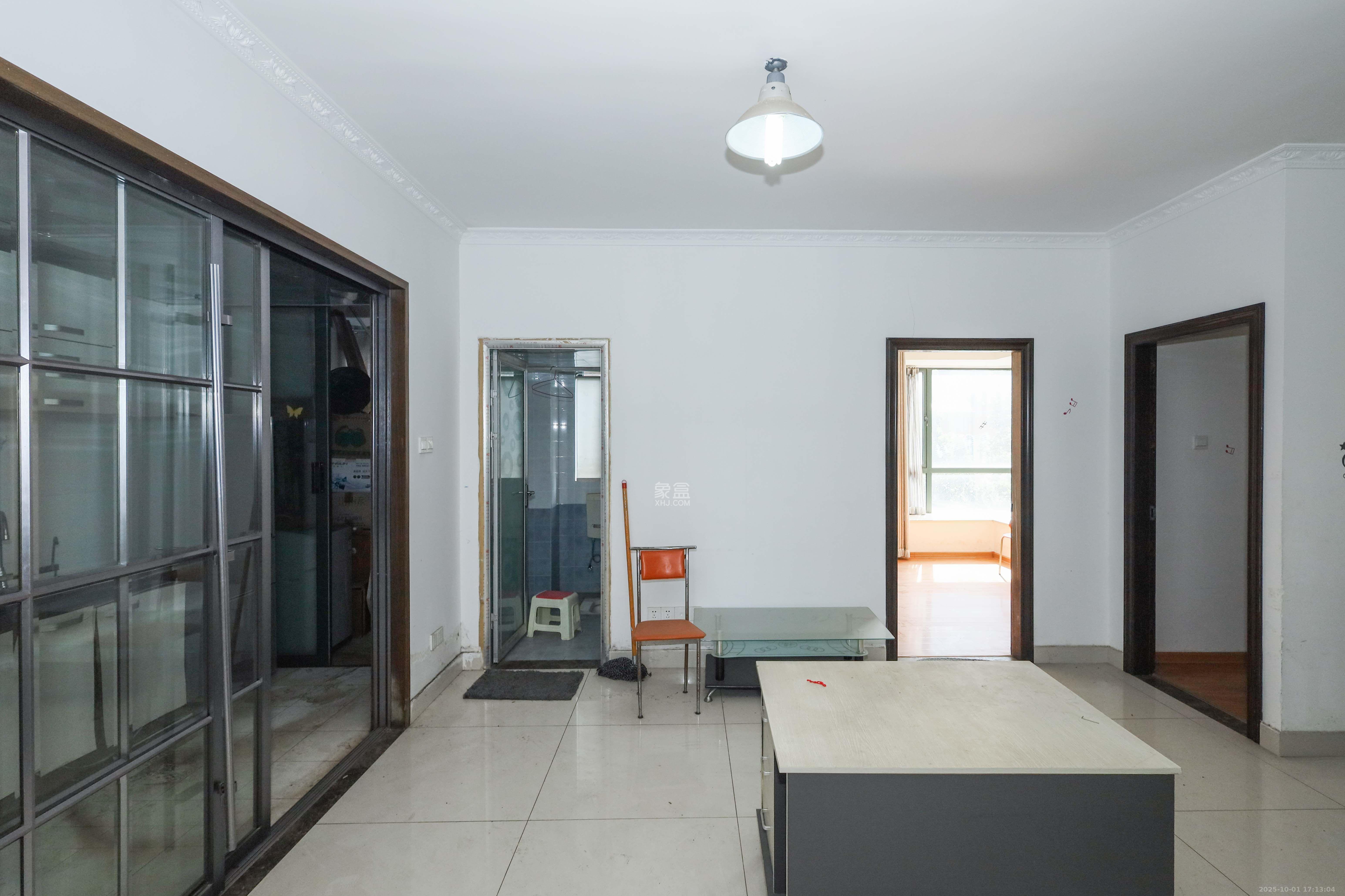 麓谷公馆(涉外国际公馆) 3室2厅2卫 3000.0元/月 麓谷公馆(涉外国际公馆) 3室2厅2卫 3000.0元/月室内图