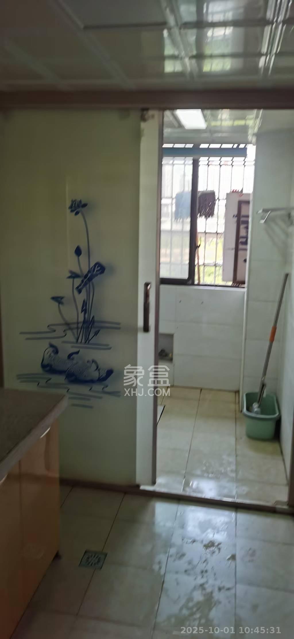 金南家园一期  2室2厅1卫    2000.0元/月室内图