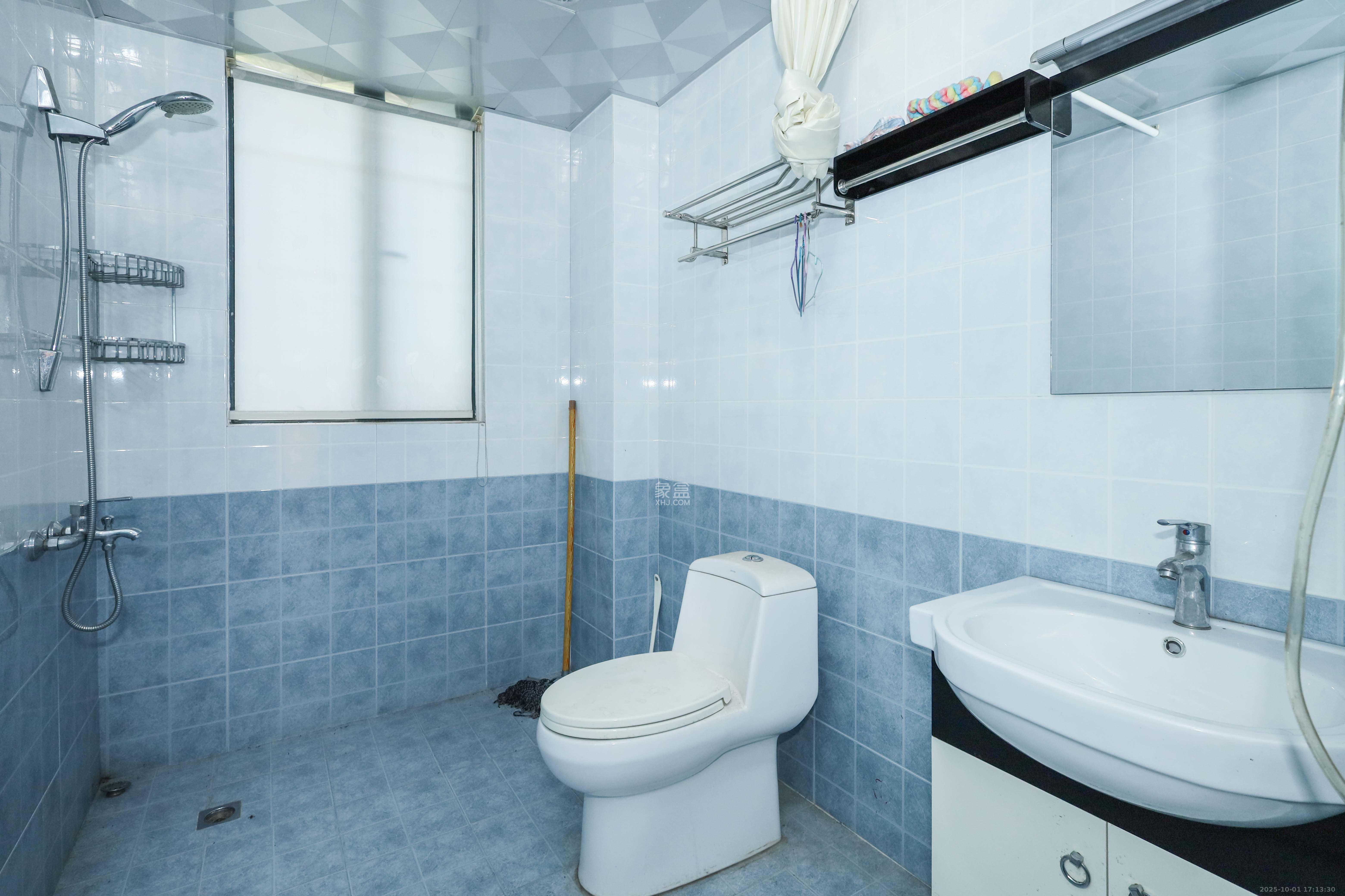 麓谷公馆(涉外国际公馆) 3室2厅2卫 3000.0元/月 麓谷公馆(涉外国际公馆) 3室2厅2卫 3000.0元/月室内图