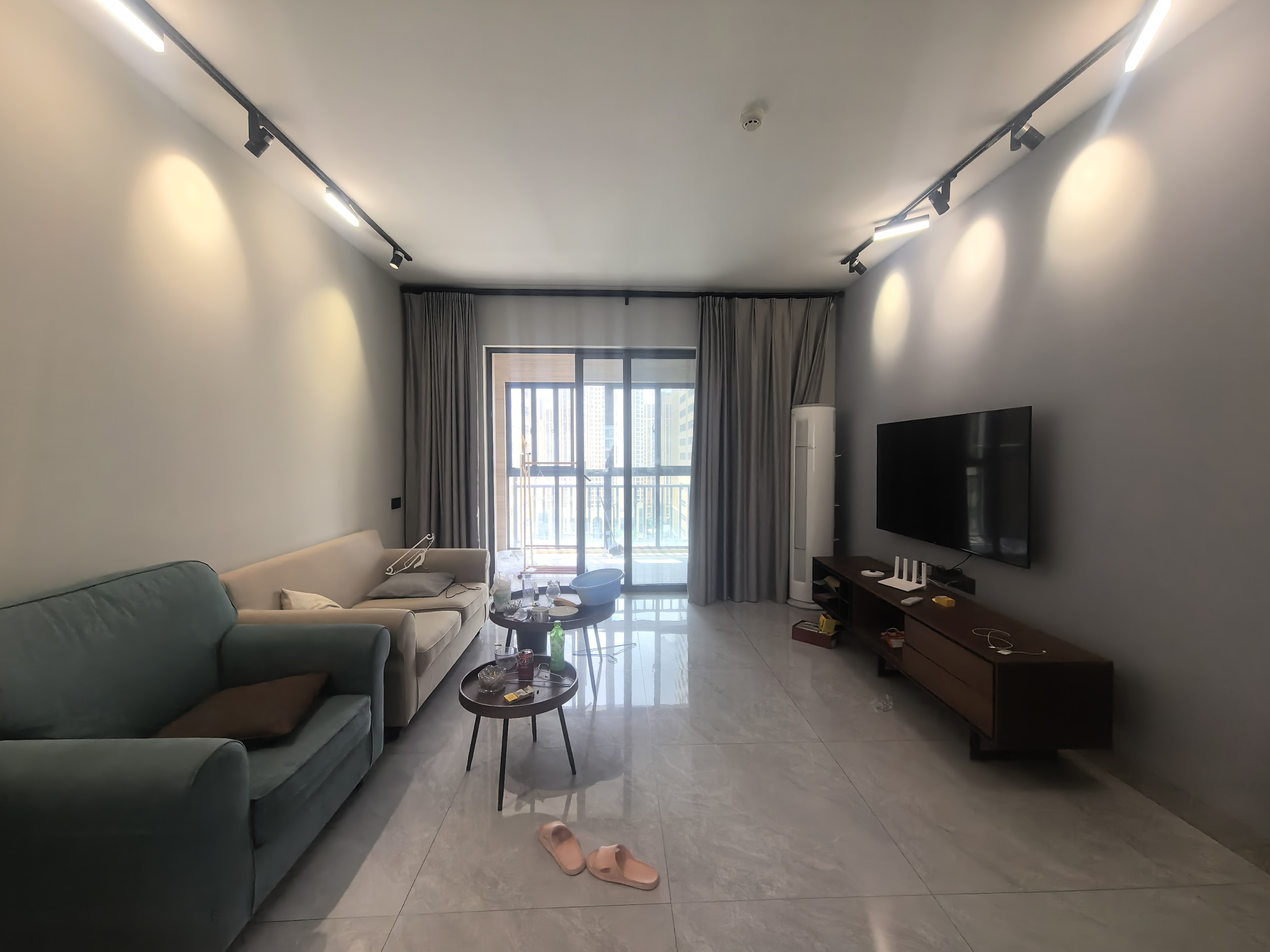 海航豪庭北苑 3室2厅2卫 5500.00元/月 海航豪庭北苑 3室2厅2卫 5500.00元/月室内图