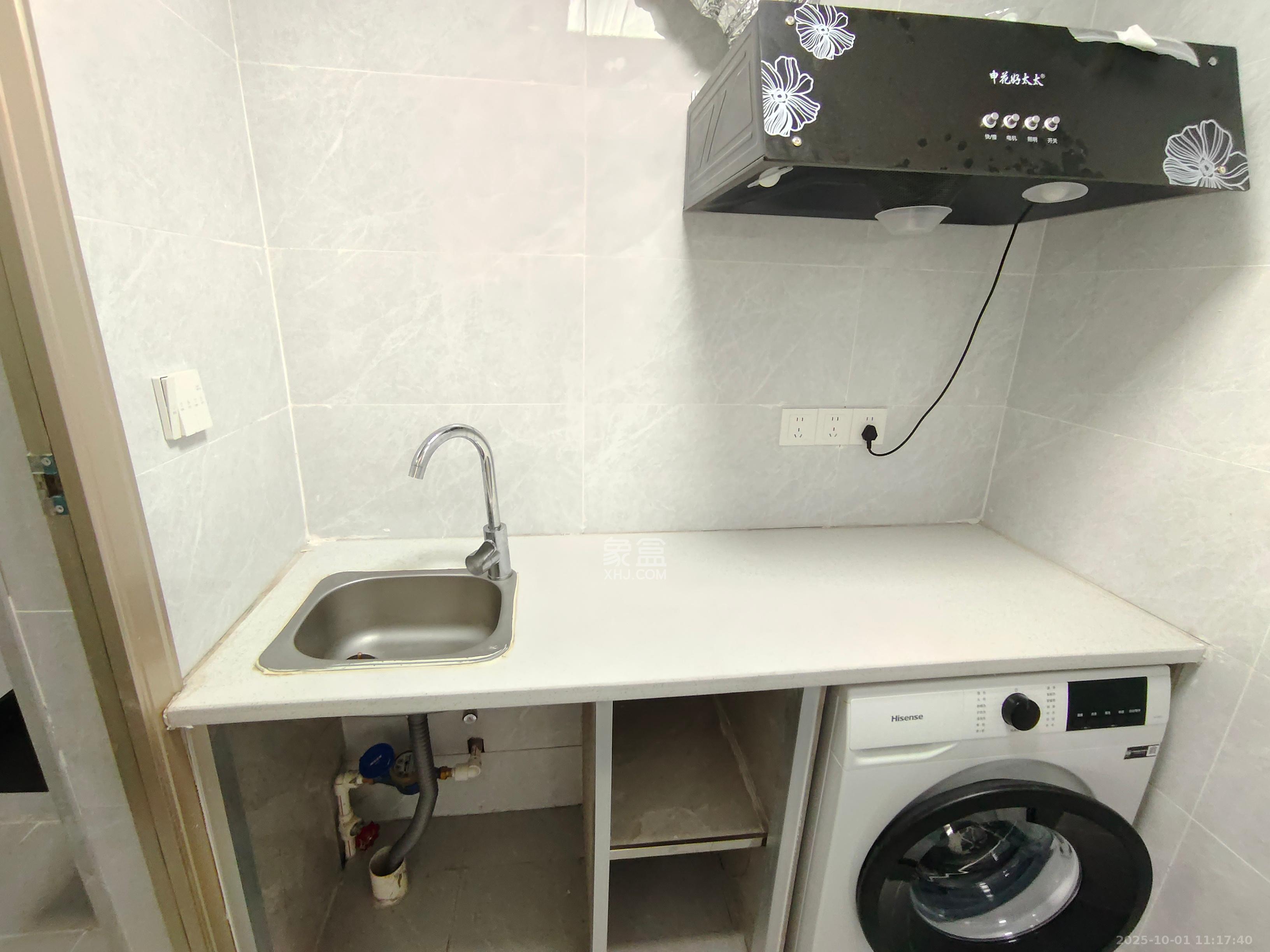 黄鹤小区3片 1室0厅0卫 900.0元/月 黄鹤小区3片 1室0厅0卫 900.0元/月室内图