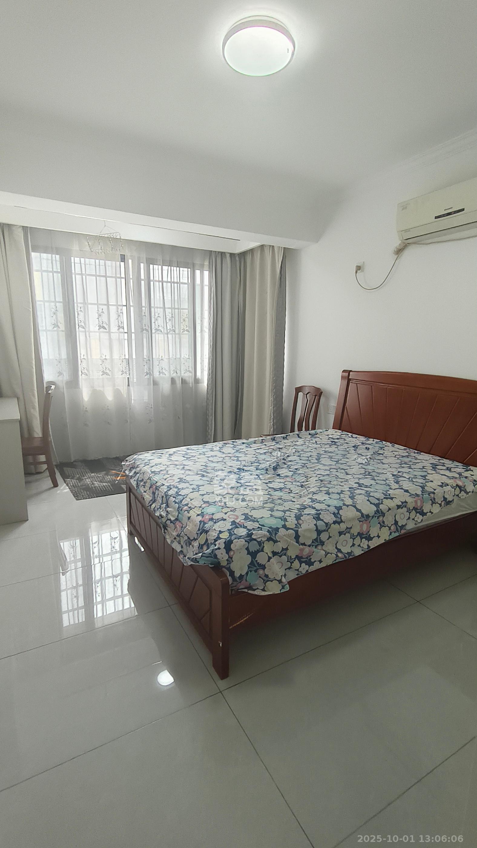 省建苑小区 3室1厅1卫 2500.0元/月 省建苑小区 3室1厅1卫 2500.0元/月室内图