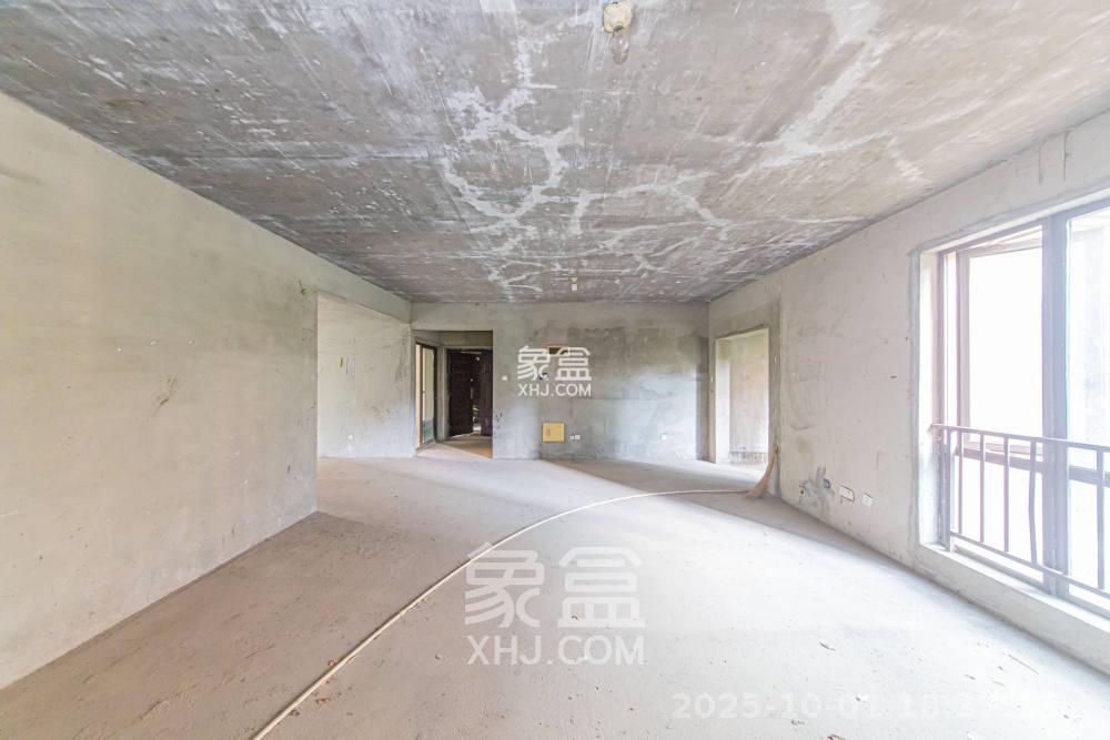 鑫远和城(一、二期) 4室2厅1卫 1400.0元/月 鑫远和城(一、二期) 4室2厅1卫 1400.0元/月小区图