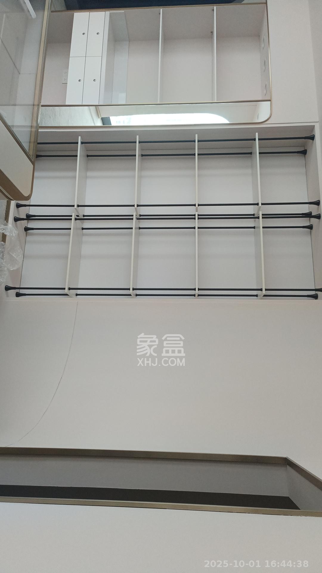 世茂环球金融中心   154.0㎡      6000.0元/月室内图