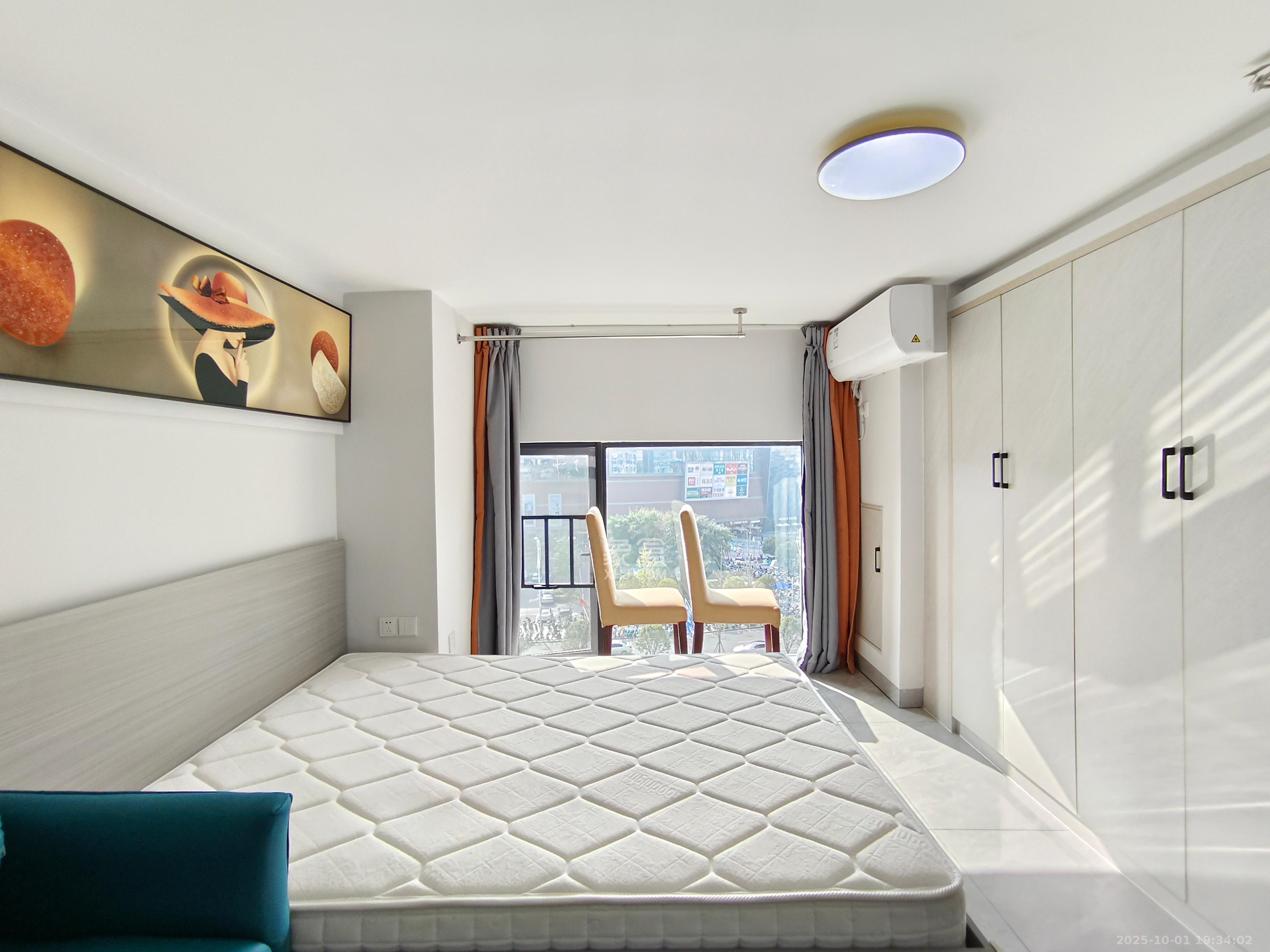 梅溪悦章  1室1厅1卫    1500.0元/月室内图