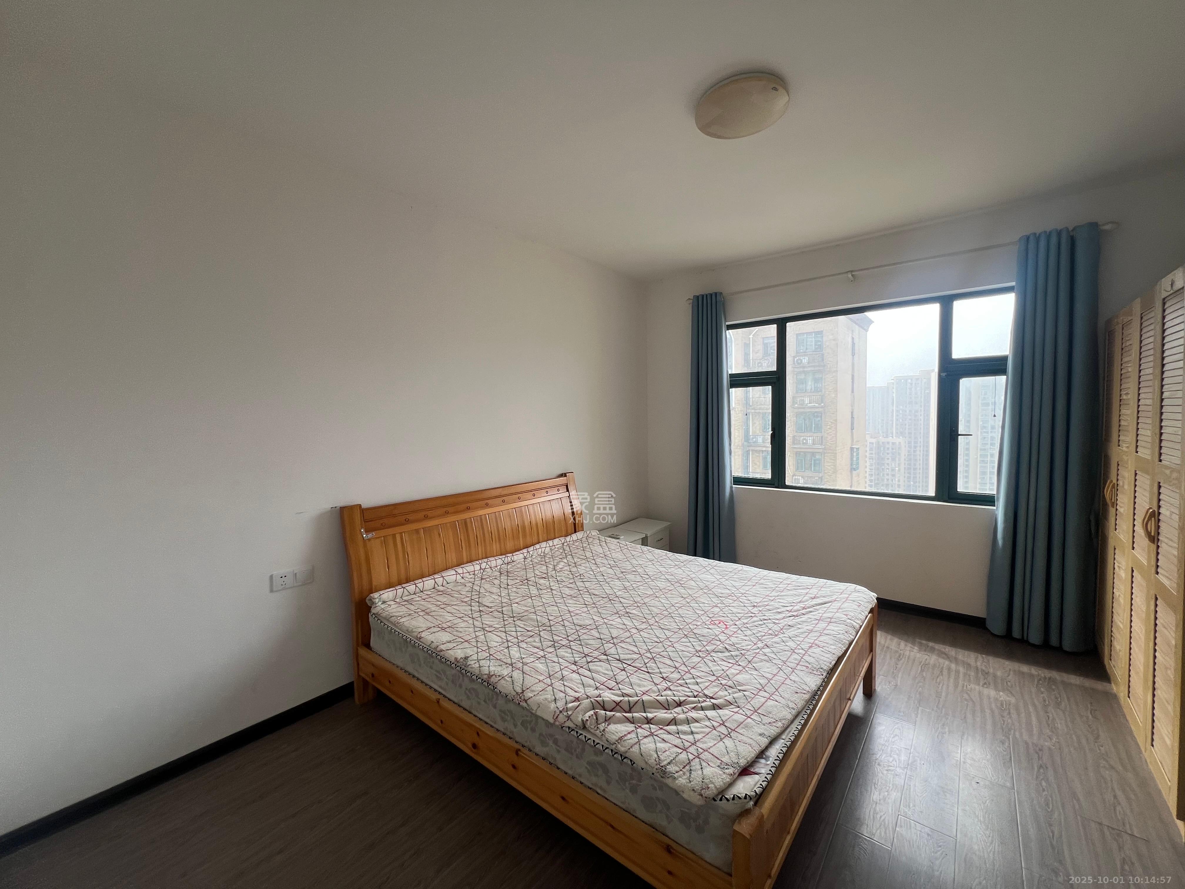 克拉美丽山庄(晟领国际) 3室2厅2卫 2800.0元/月 克拉美丽山庄(晟领国际) 3室2厅2卫 2800.0元/月室内图