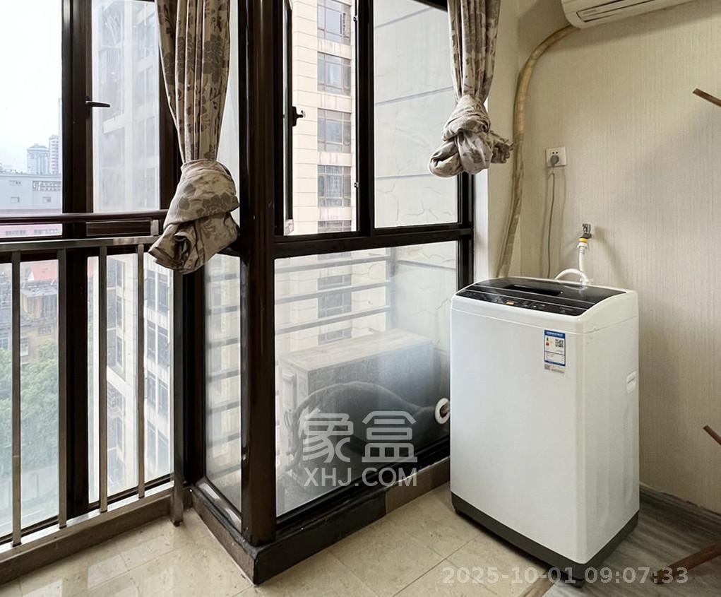 铂宫  1室1厅1卫    1600.0元/月 铂宫  1室1厅1卫    1600.0元/月室内图