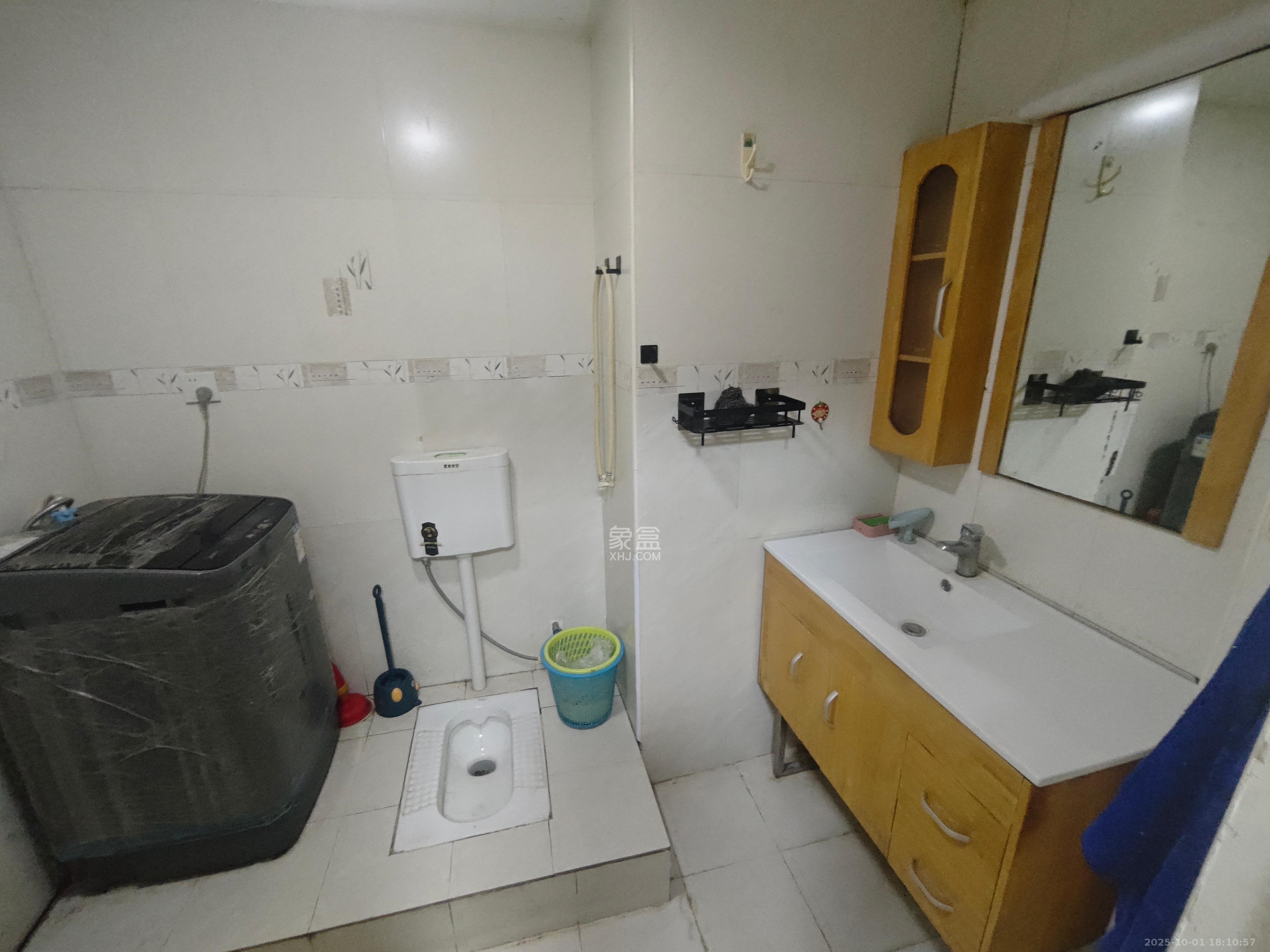 湘聚大厦  1室1厅1卫    1400.0元/月 湘聚大厦  1室1厅1卫    1400.0元/月室内图