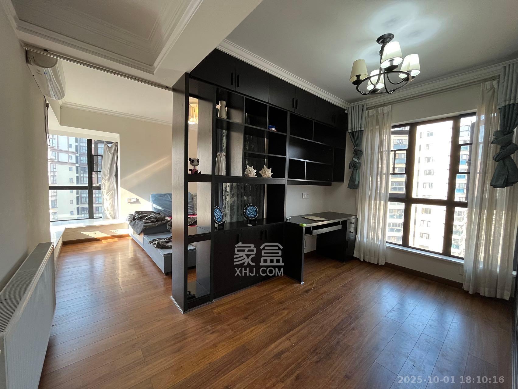 阿普阿布  1室2厅1卫    2800.0元/月室内图