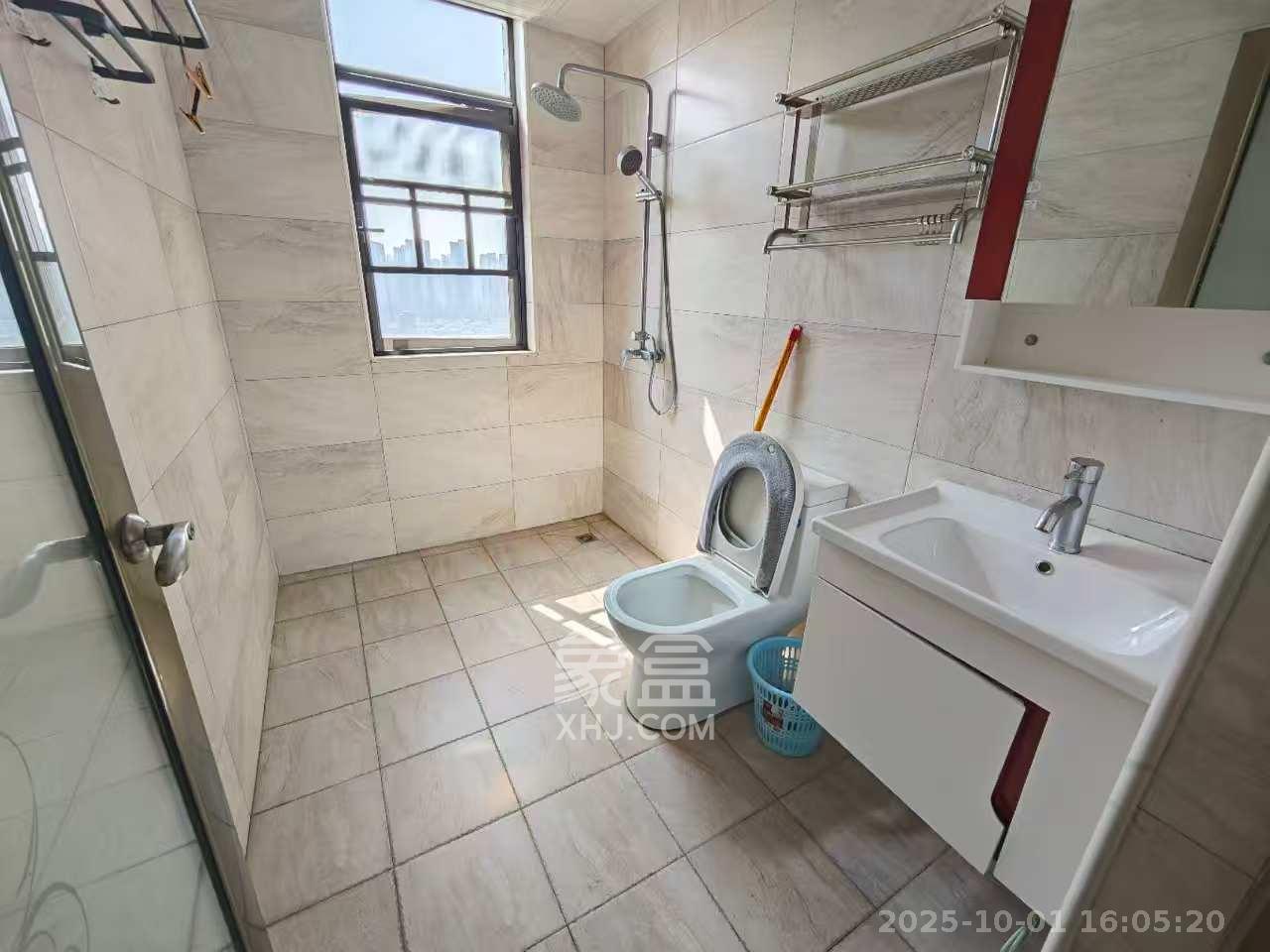 梅溪湖金茂悦(金悦雅苑) 4室2厅2卫 3500.0元/月 梅溪湖金茂悦(金悦雅苑) 4室2厅2卫 3500.0元/月室内图