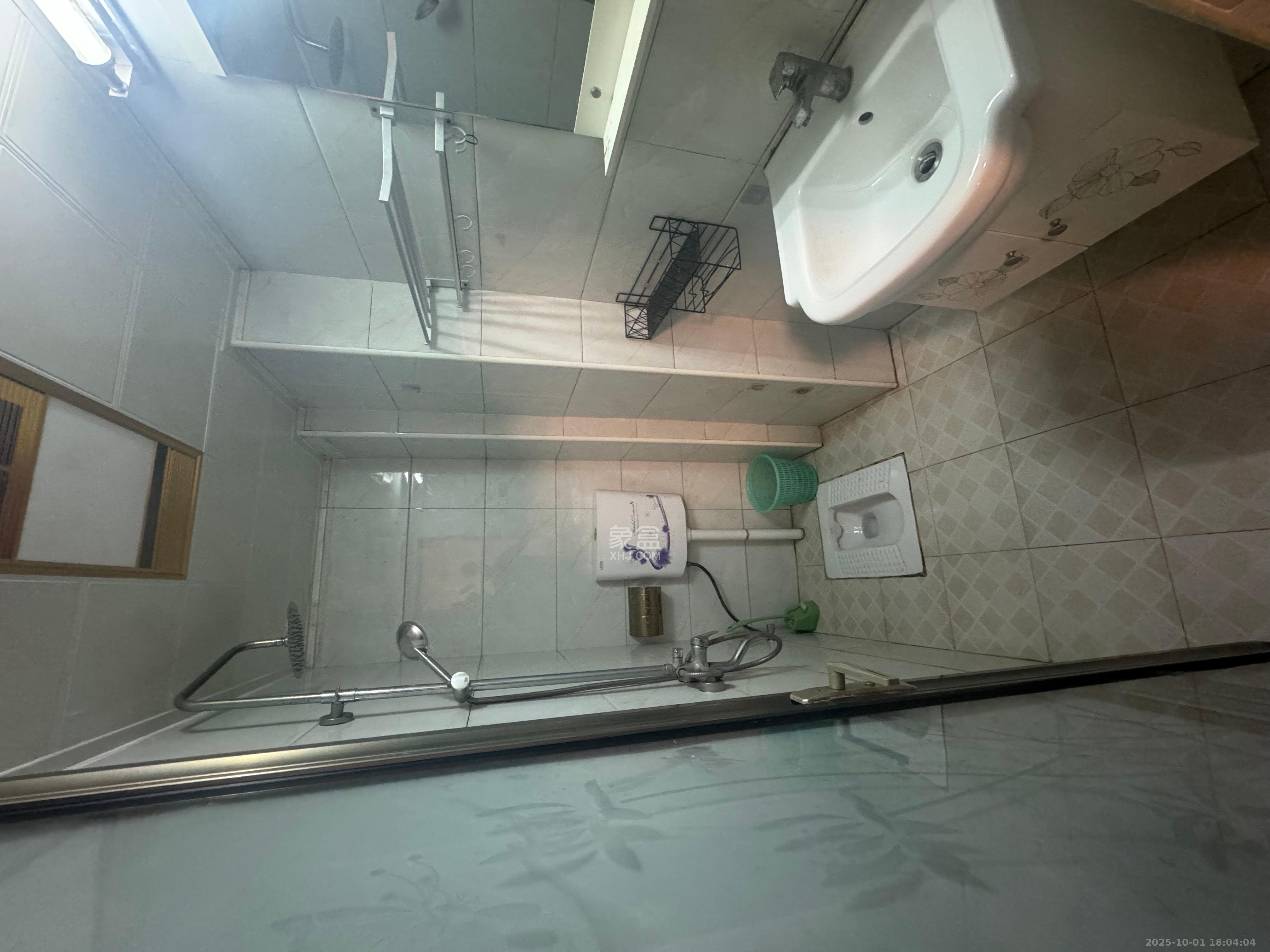 武广美誉  2室2厅1卫    2000.0元/月室内图