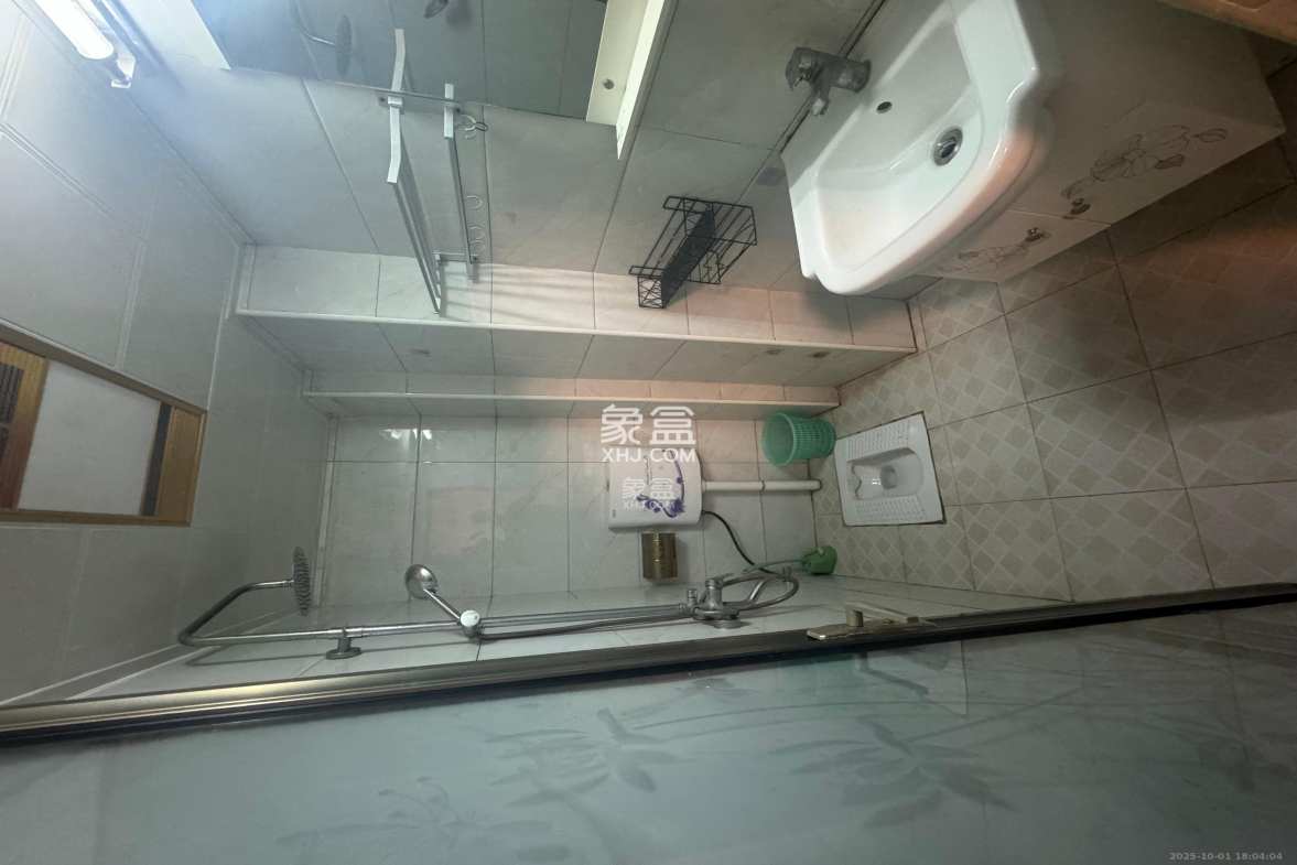 武广美誉  2室2厅1卫    2000.0元/月 武广美誉  2室2厅1卫    2000.0元/月室内图