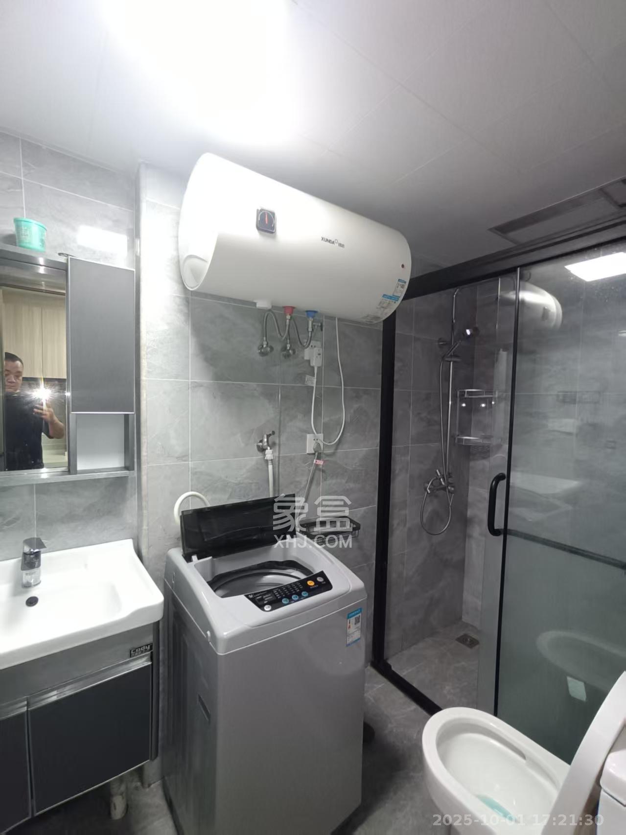 红星国际公寓 1室1厅1卫 1500.0元/月 红星国际公寓 1室1厅1卫 1500.0元/月室内图