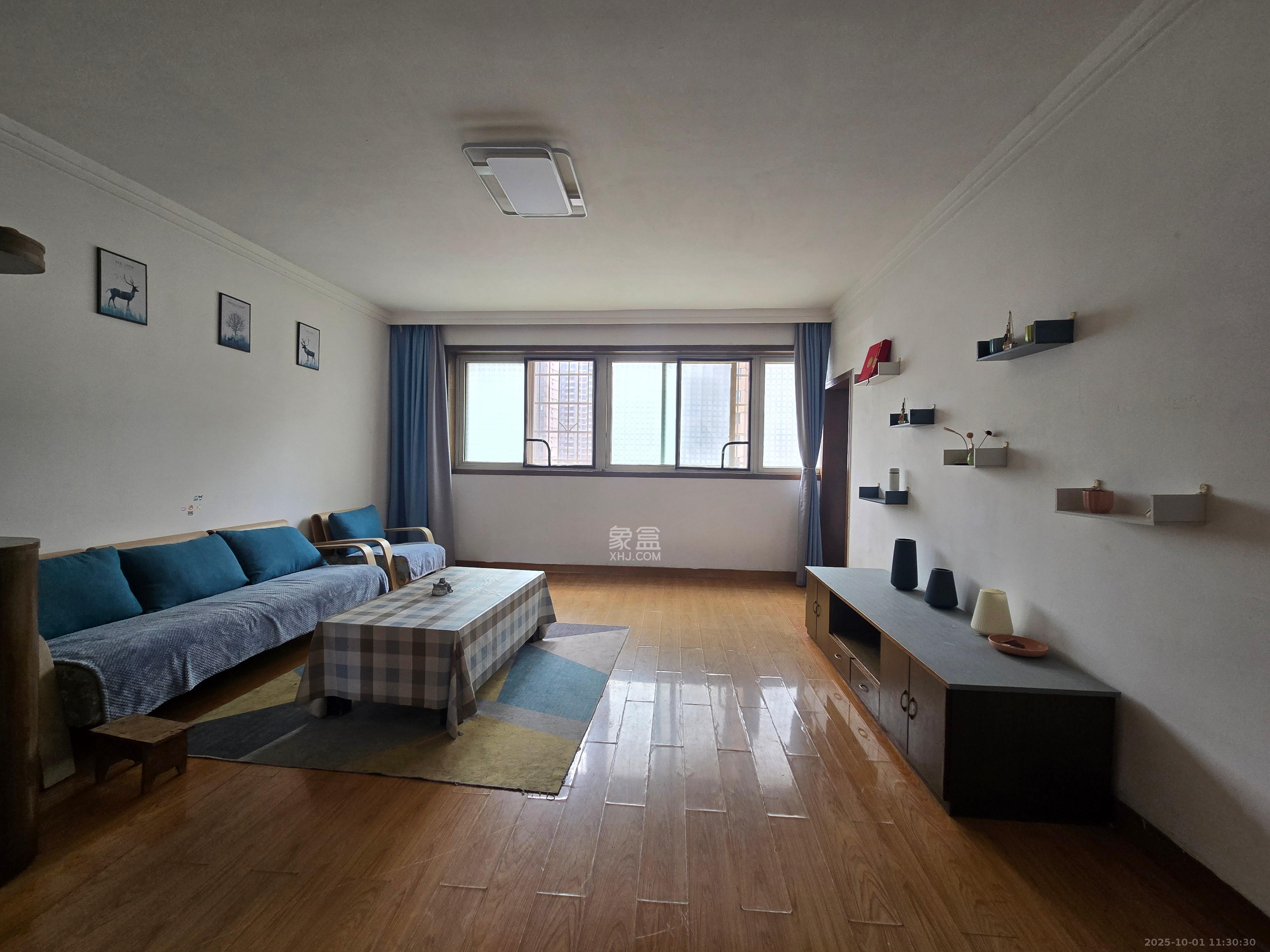 铸造厂宿舍 2室2厅1卫 1200.0元/月 铸造厂宿舍 2室2厅1卫 1200.0元/月室内图