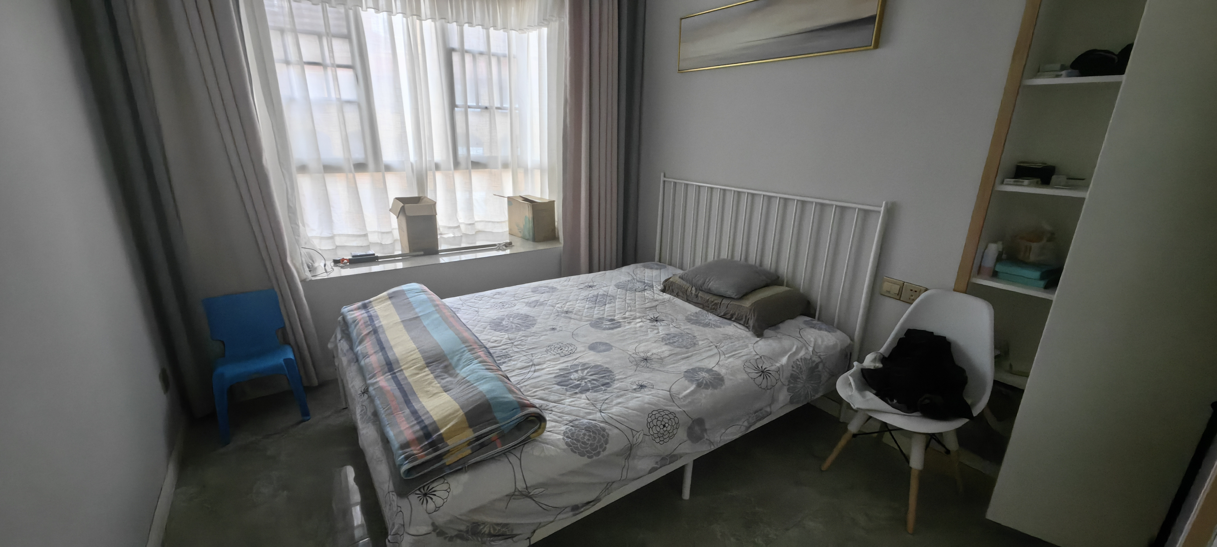 滨江名都  2室1厅1卫    42.8万客厅