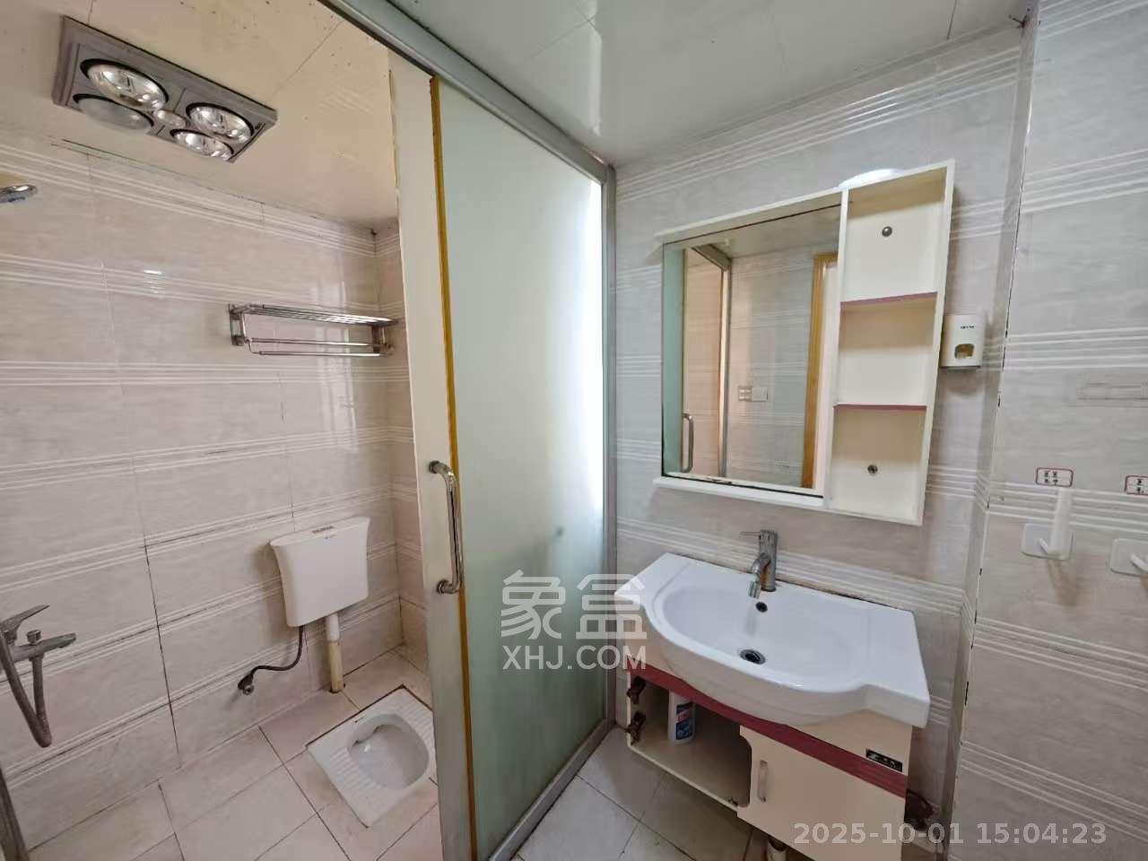 宏泽佳园 3室1厅1卫 3000.0元/月 宏泽佳园 3室1厅1卫 3000.0元/月室内图