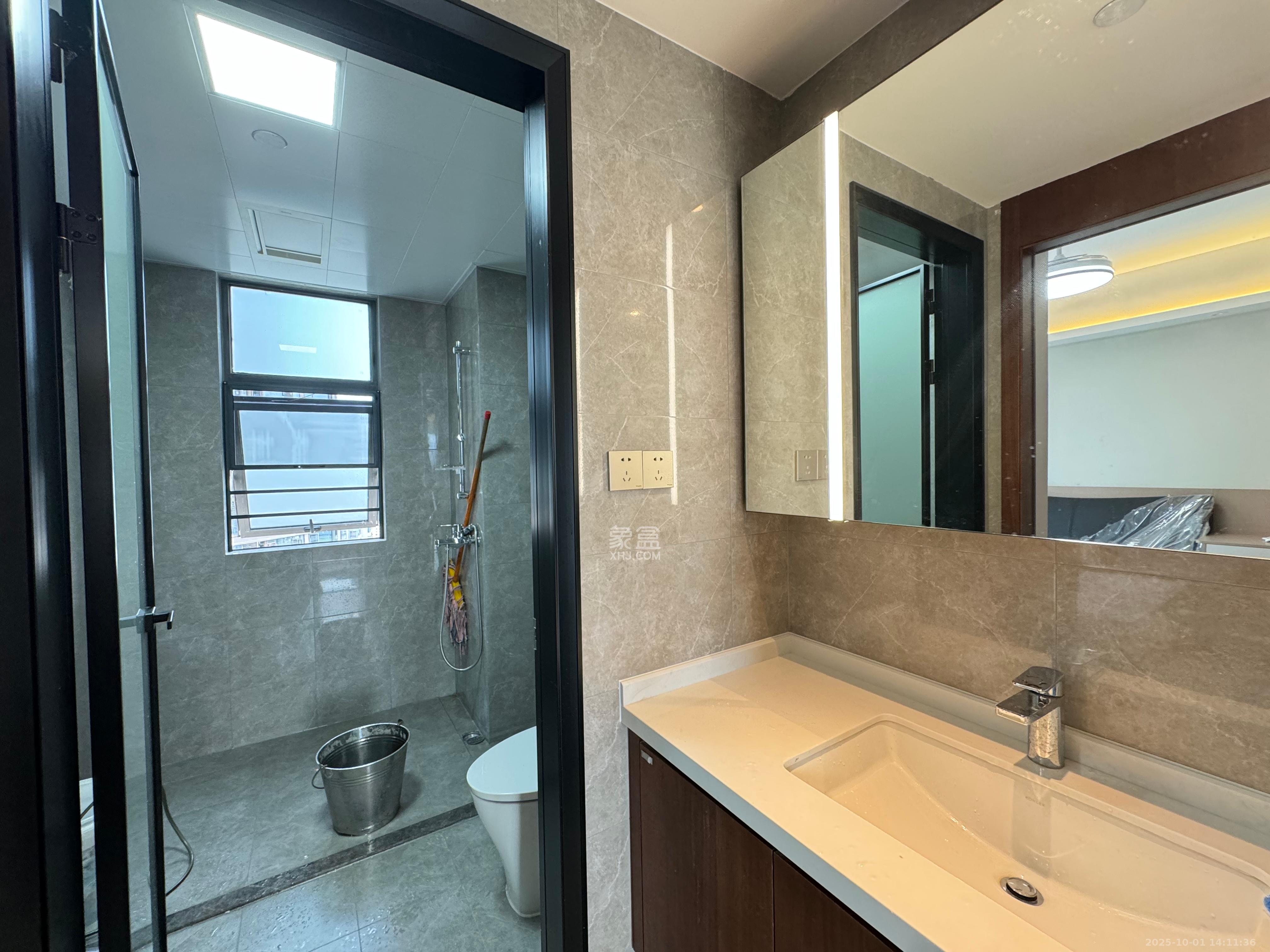 北辰瀚江府 4室2厅2卫 15500.0元/月 北辰瀚江府 4室2厅2卫 15500.0元/月室内图