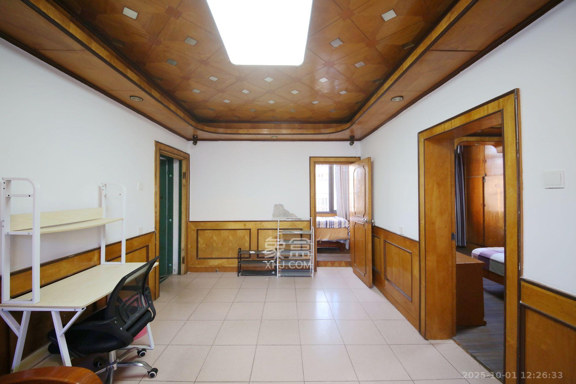 新兴小区（杨家山社区）  1室1厅1卫    1200.0元/月室内图