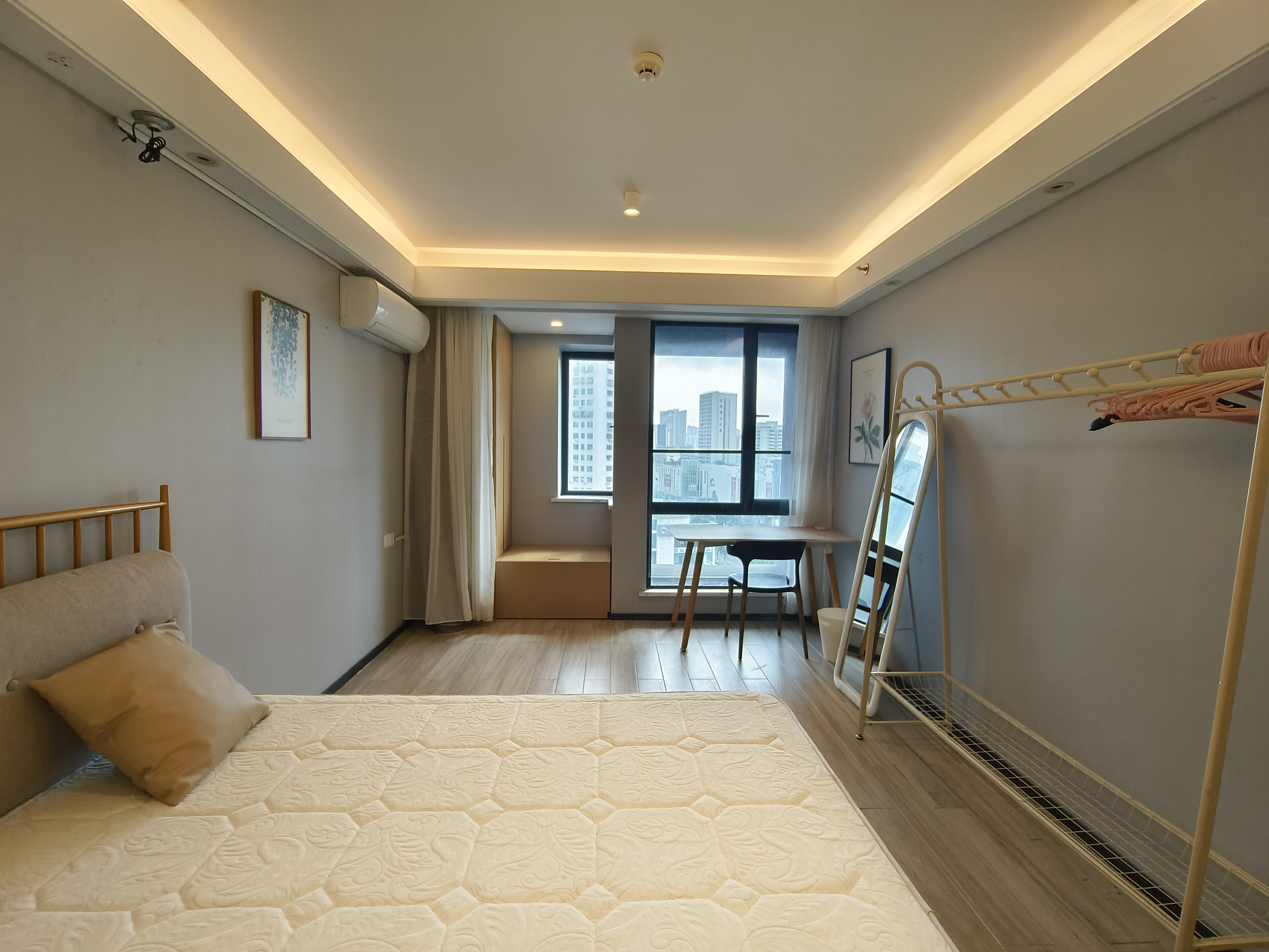 融创精彩天地 1室0厅1卫 1800.0元/月 融创精彩天地 1室0厅1卫 1800.0元/月室内图