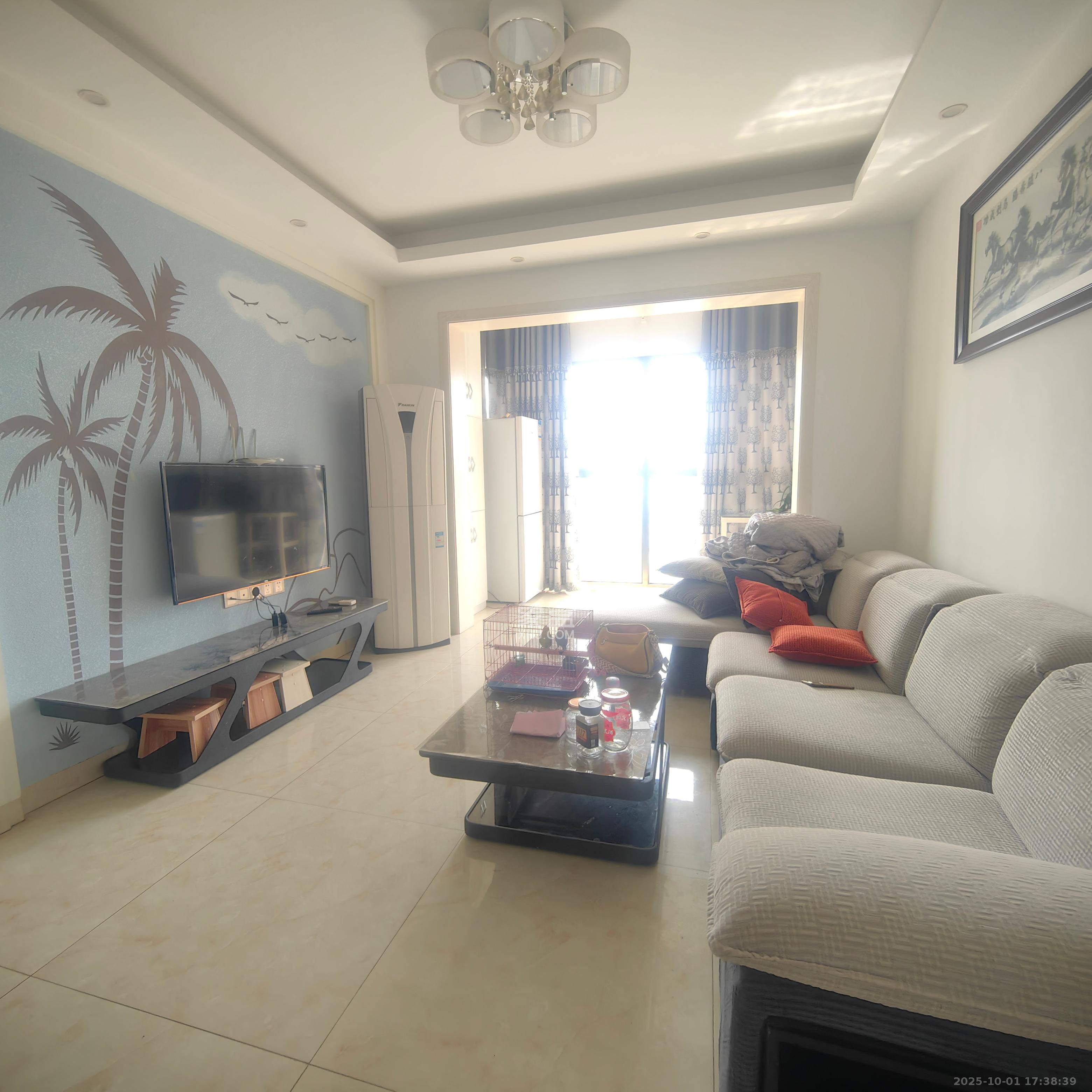 江山帝景雅典 3室2厅1卫 2000.0元/月 江山帝景雅典 3室2厅1卫 2000.0元/月室内图