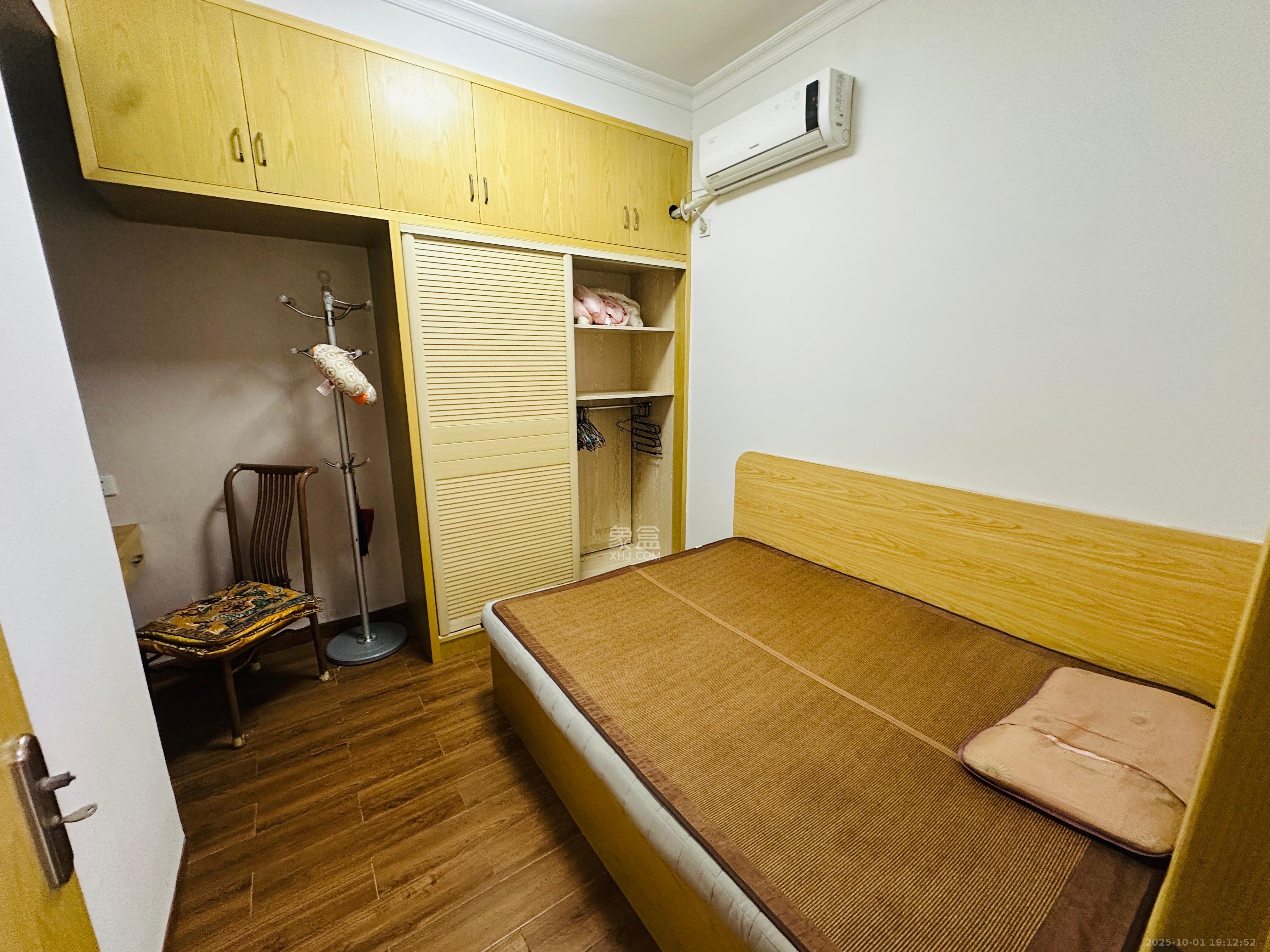 米兰春天 2室1厅1卫 1800.0元/月 米兰春天 2室1厅1卫 1800.0元/月室内图