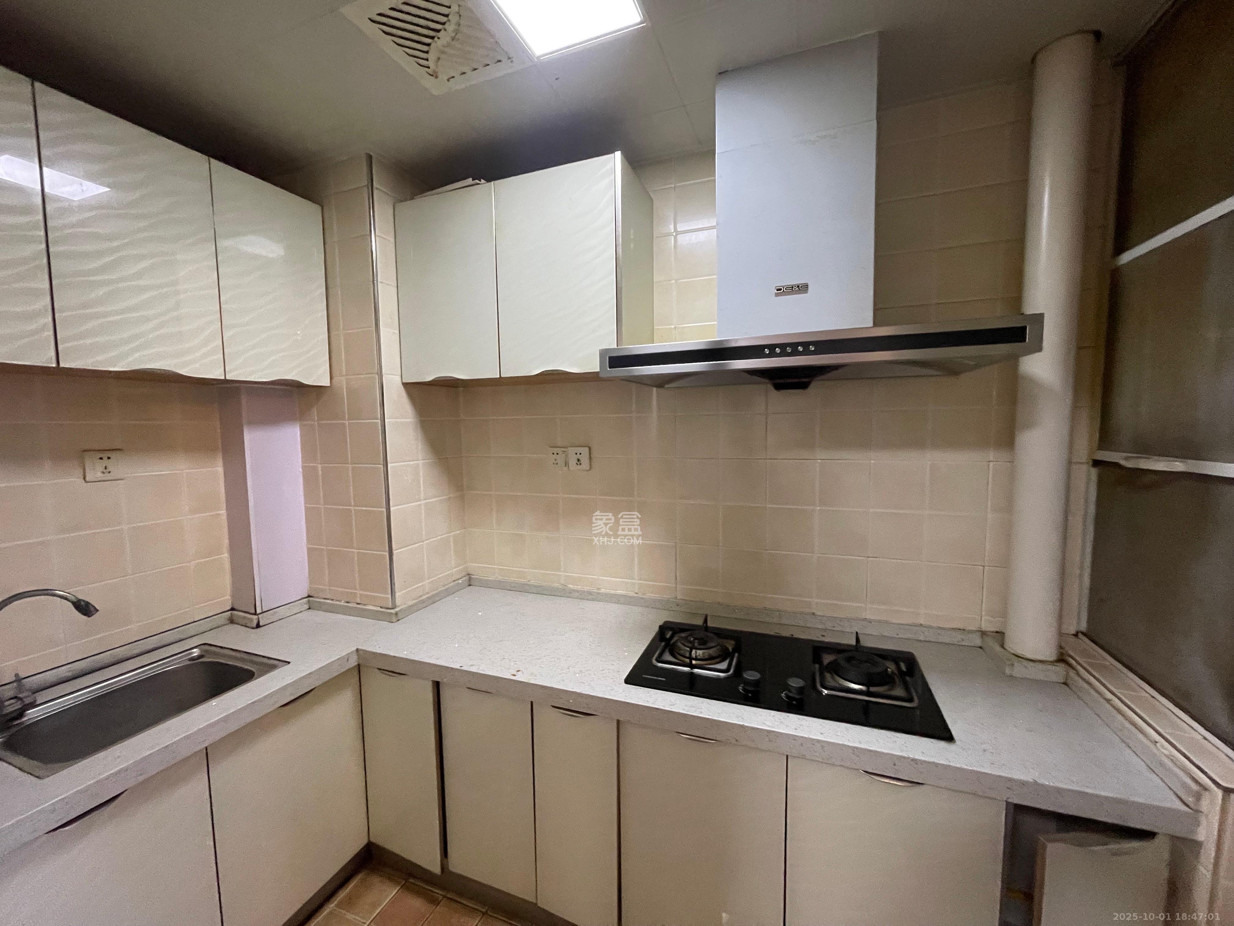 五矿万境水岸二期（五矿万境水岸和苑）  2室2厅1卫    2100.0元/月室内图